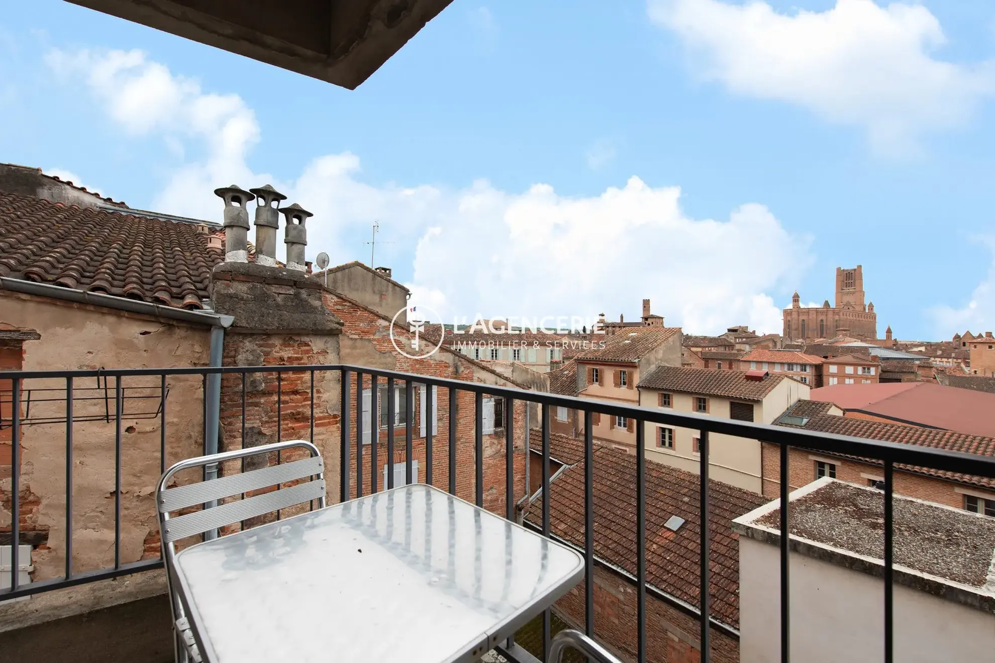 Appartement à vendre à Albi avec vues panoramiques et terrasse