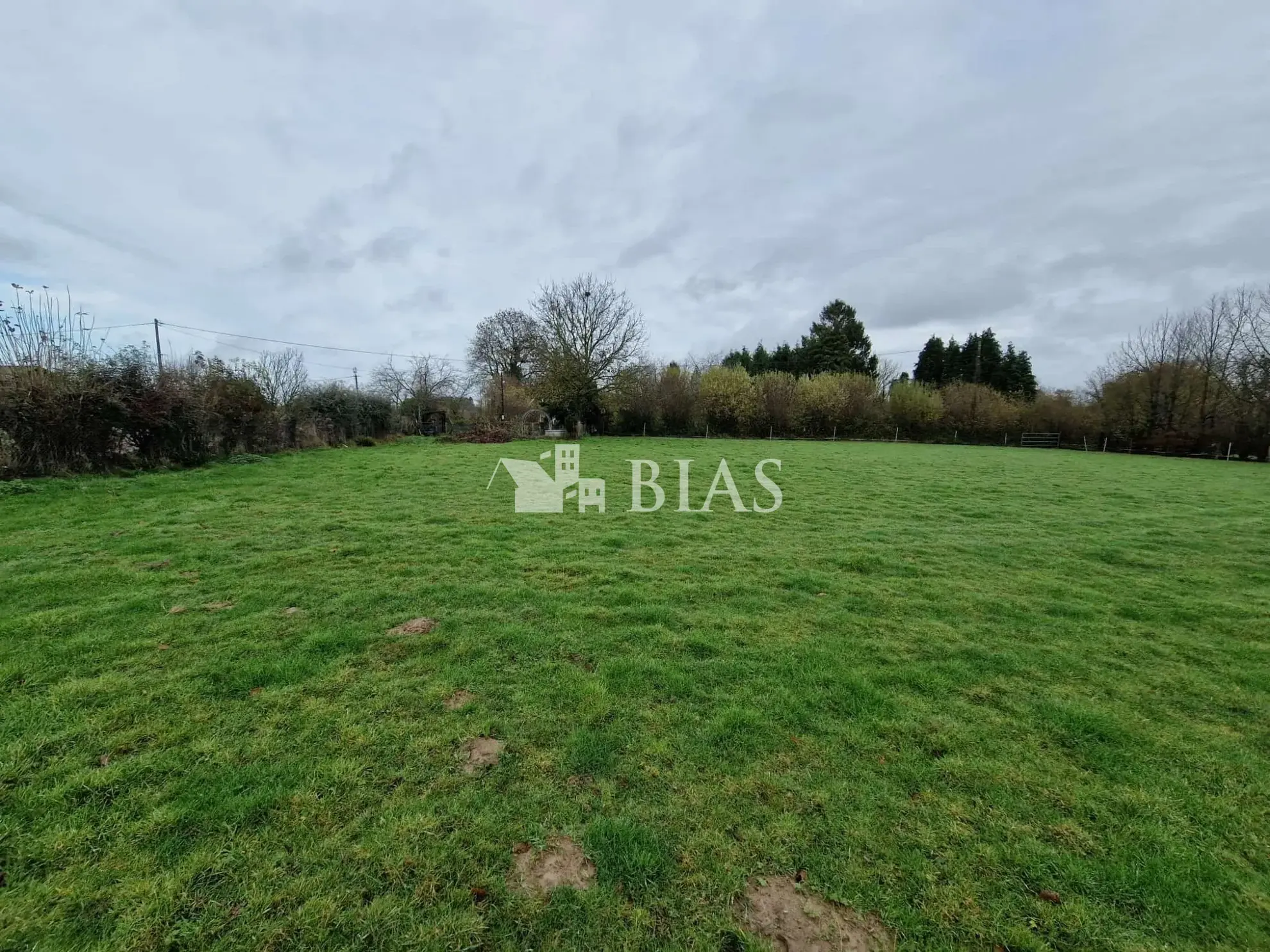 Terrains constructibles à Honfleur de 1329 m², proche de toutes commodités