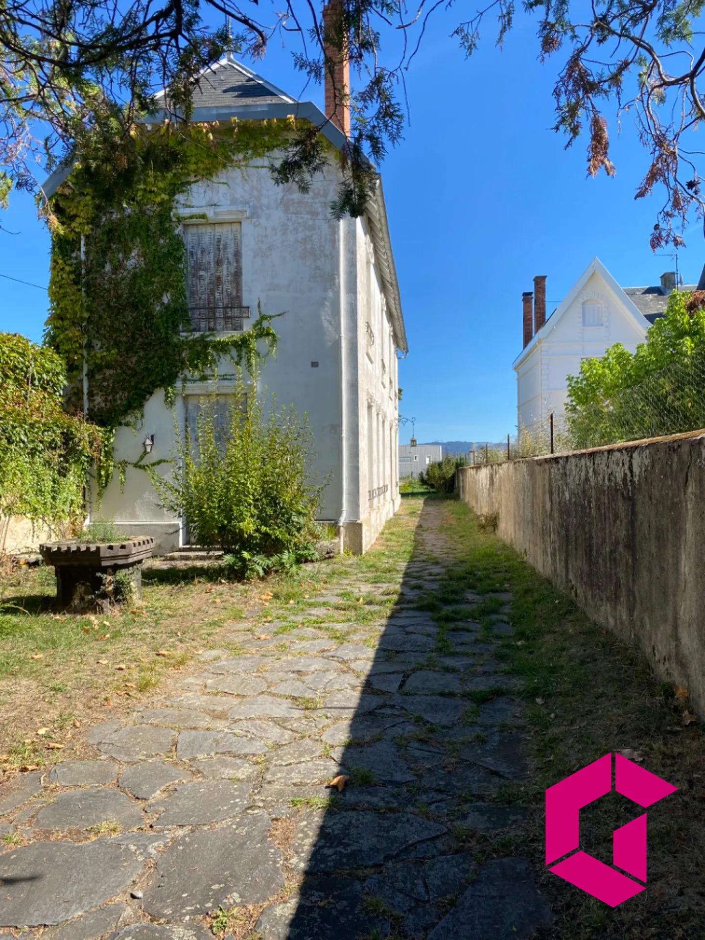 Maison à Brioude de 7 pièces et 150 m² près des commodités