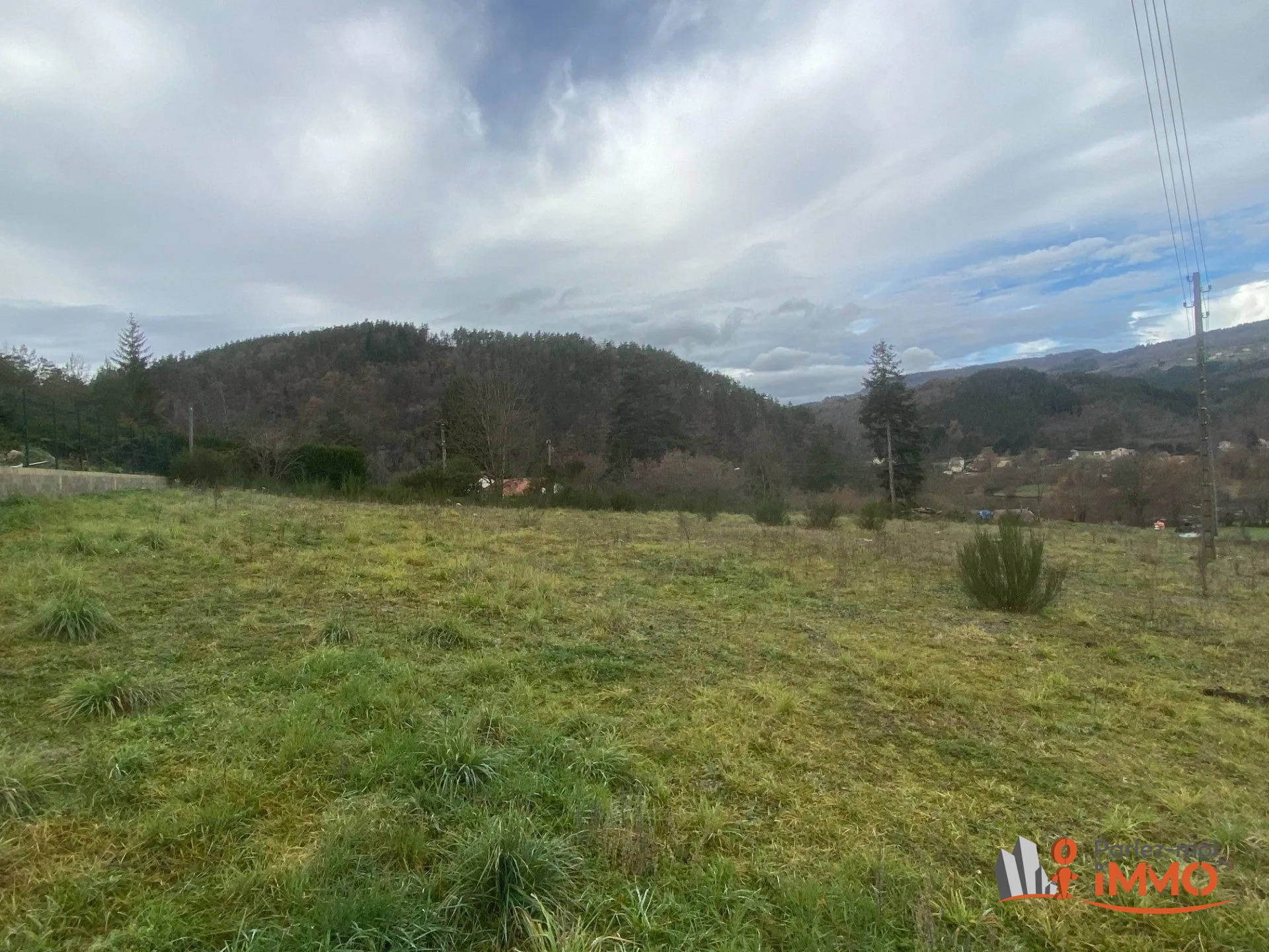 Terrain constructible à Saint Maurice de Lignon - 1871 m² en pleine nature