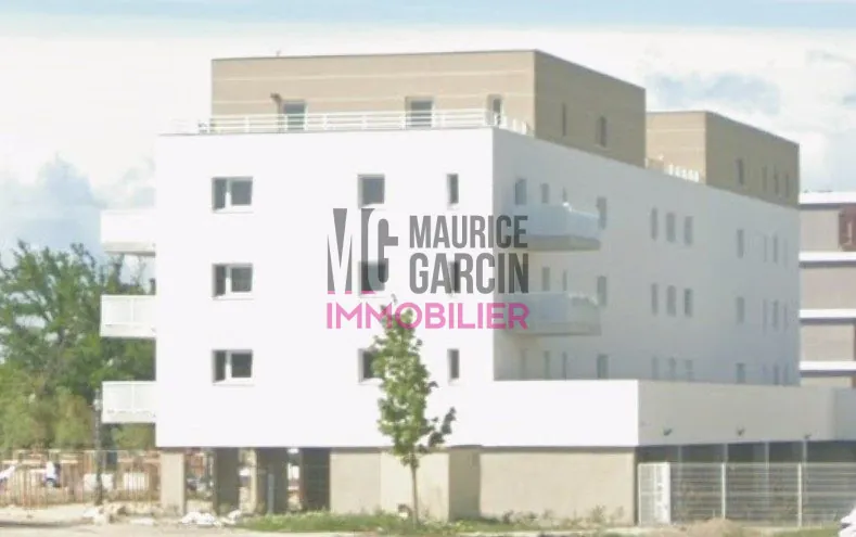 Local commercial modulable à Monteux de 57,10 m² avec aides à la vente