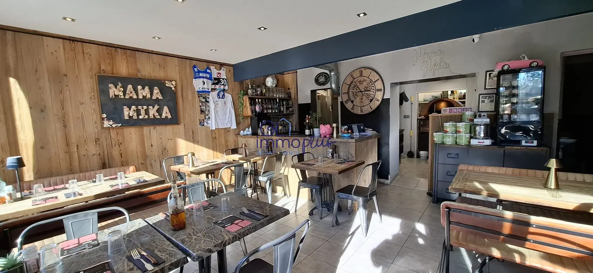 Fonds de commerce en restauration à Gilly-sur-Isère avec croissance et parking privé