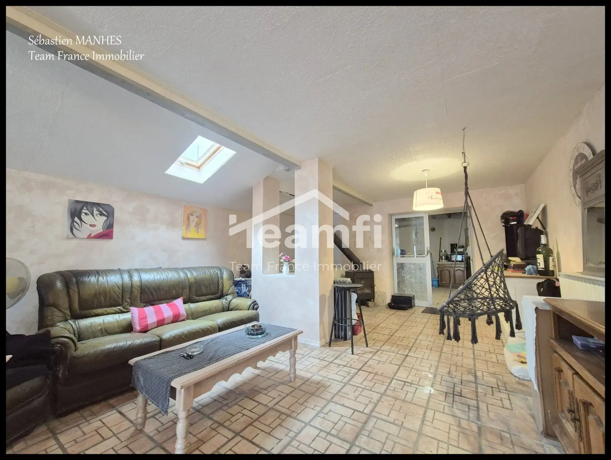 Maison à vendre avec terrasse et vue superbe à Thiers 