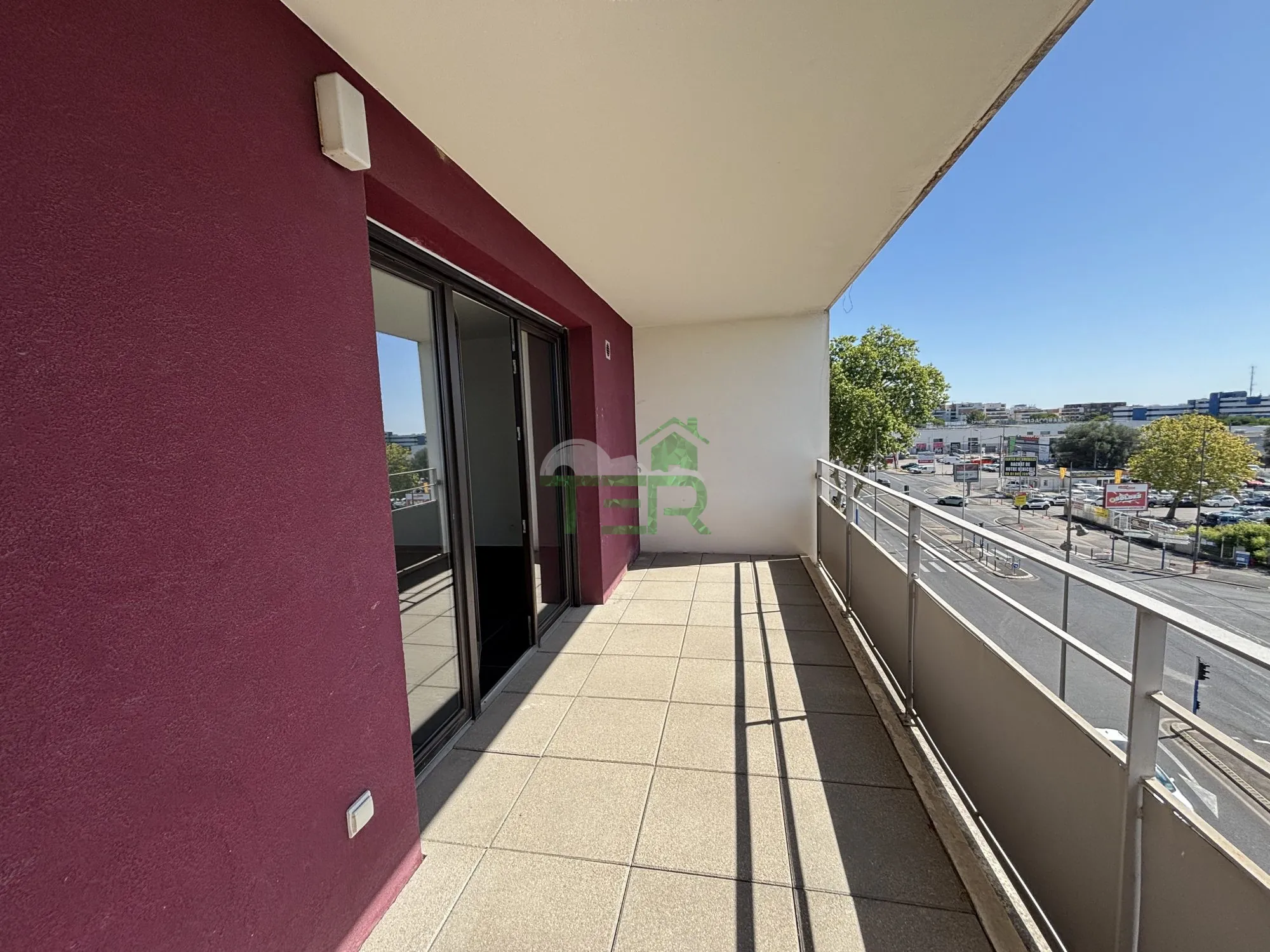 Appartement T3 avec terrasse, parking et cave à Montpellier - Quartier Ovalie