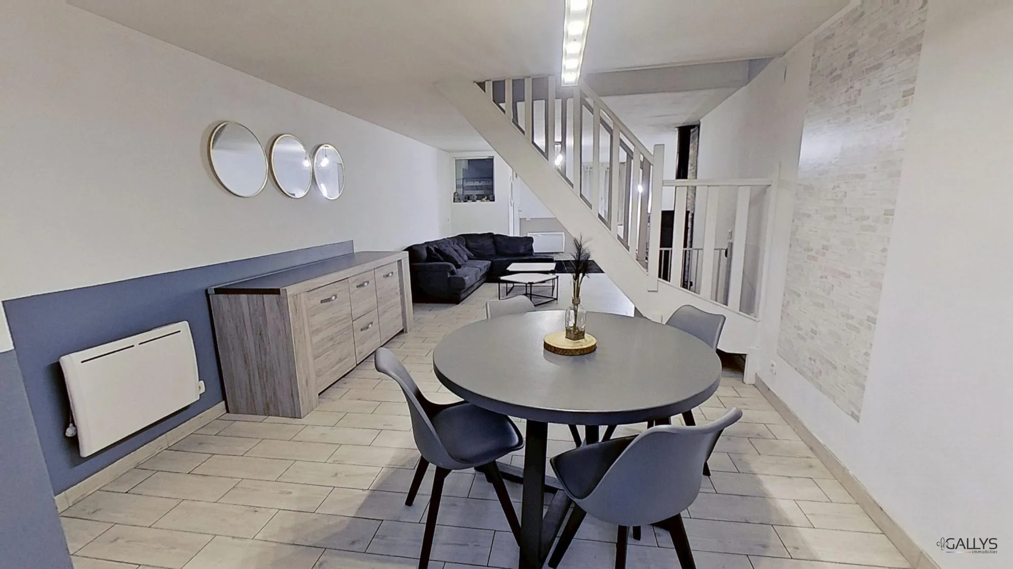 Maison de 100 m² avec cour à Sorcy-Saint-Martin, centre-ville