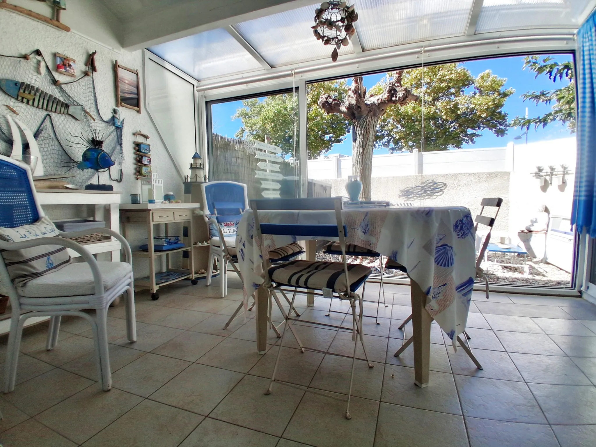 Bel appartement T2 avec terrasse et parking à Rochelongue, Agde 