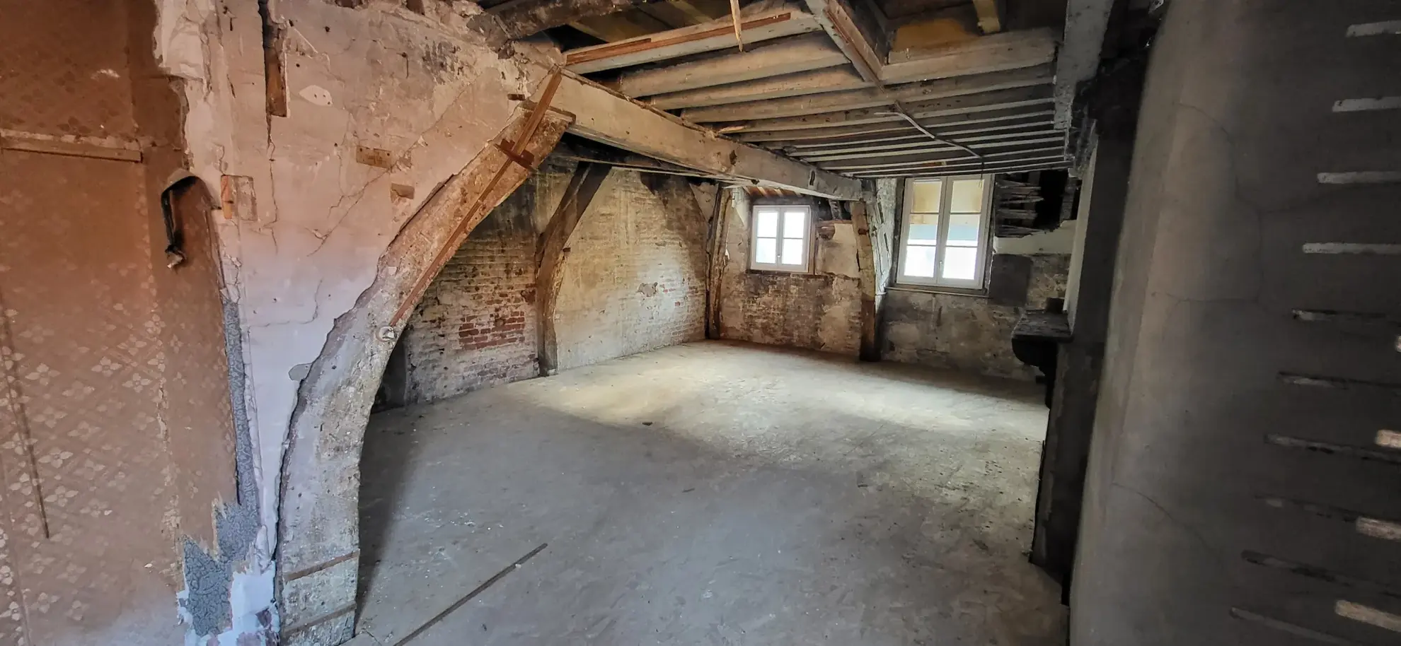 Appartement brut à Dieppe en plein centre-ville – idéal aménagement personnalisé