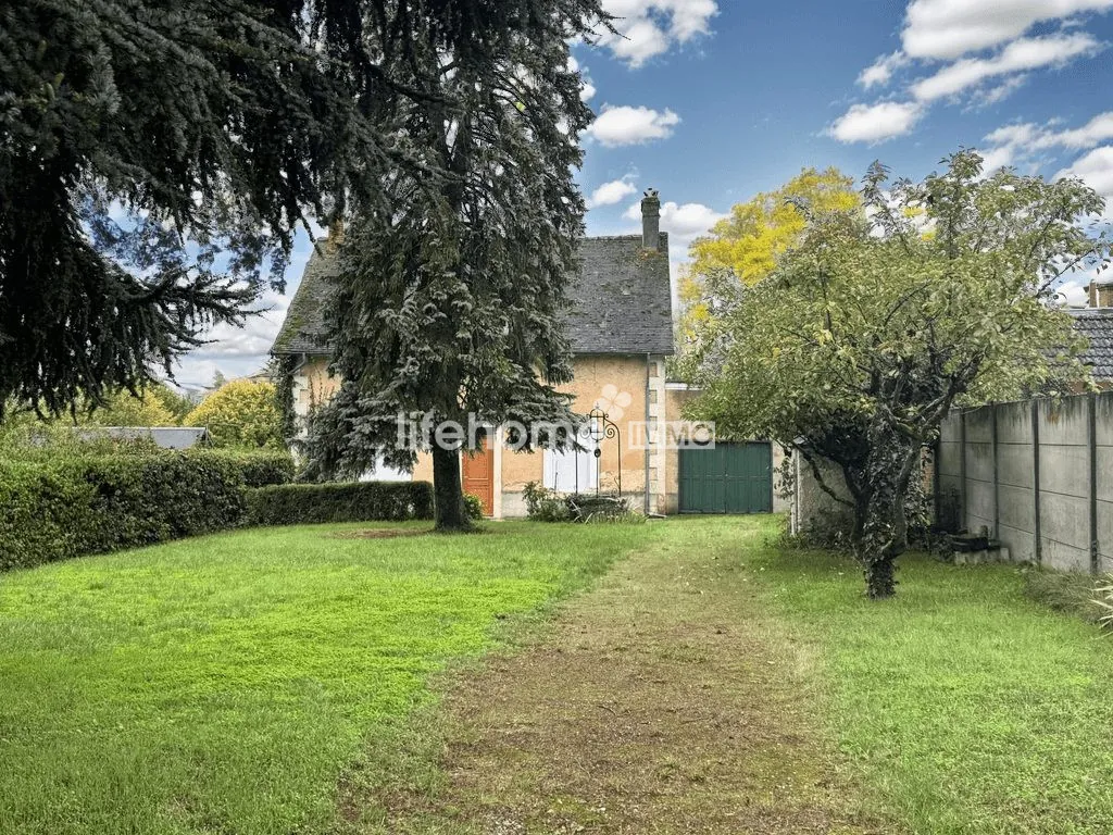 Maison de 140 m² avec jardin à Villedieu-sur-Indre, proche écoles et commerces 