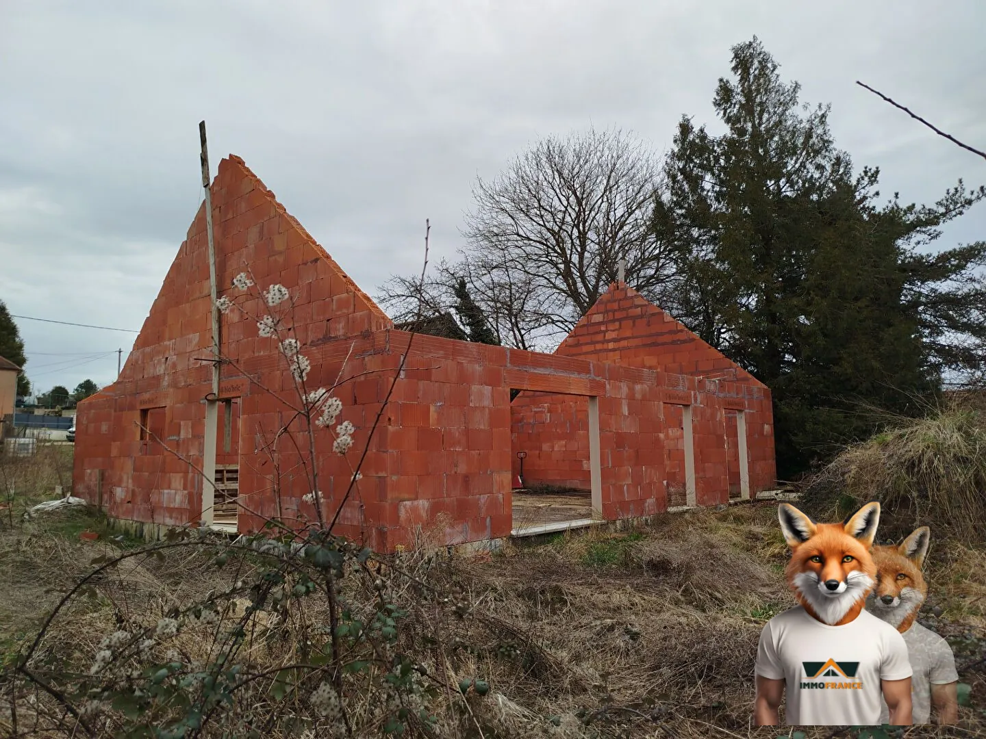 Terrain constructible de 810 m² avec permis validé à Lailly 
