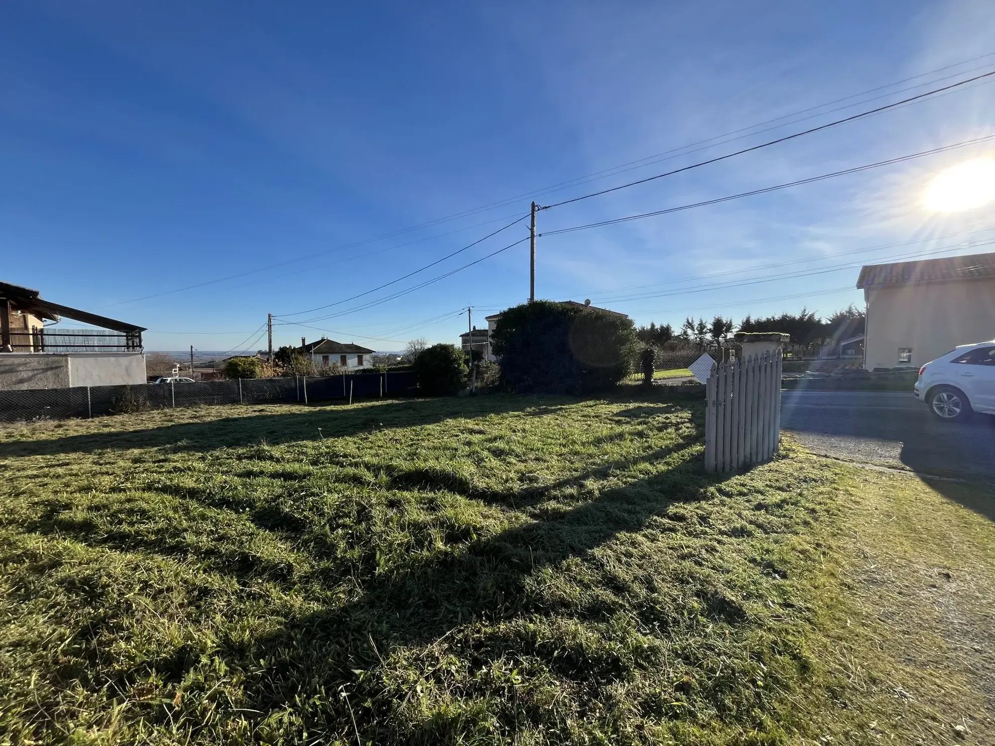 Terrain constructible de 796 m² à Odenas avec vue dégagée