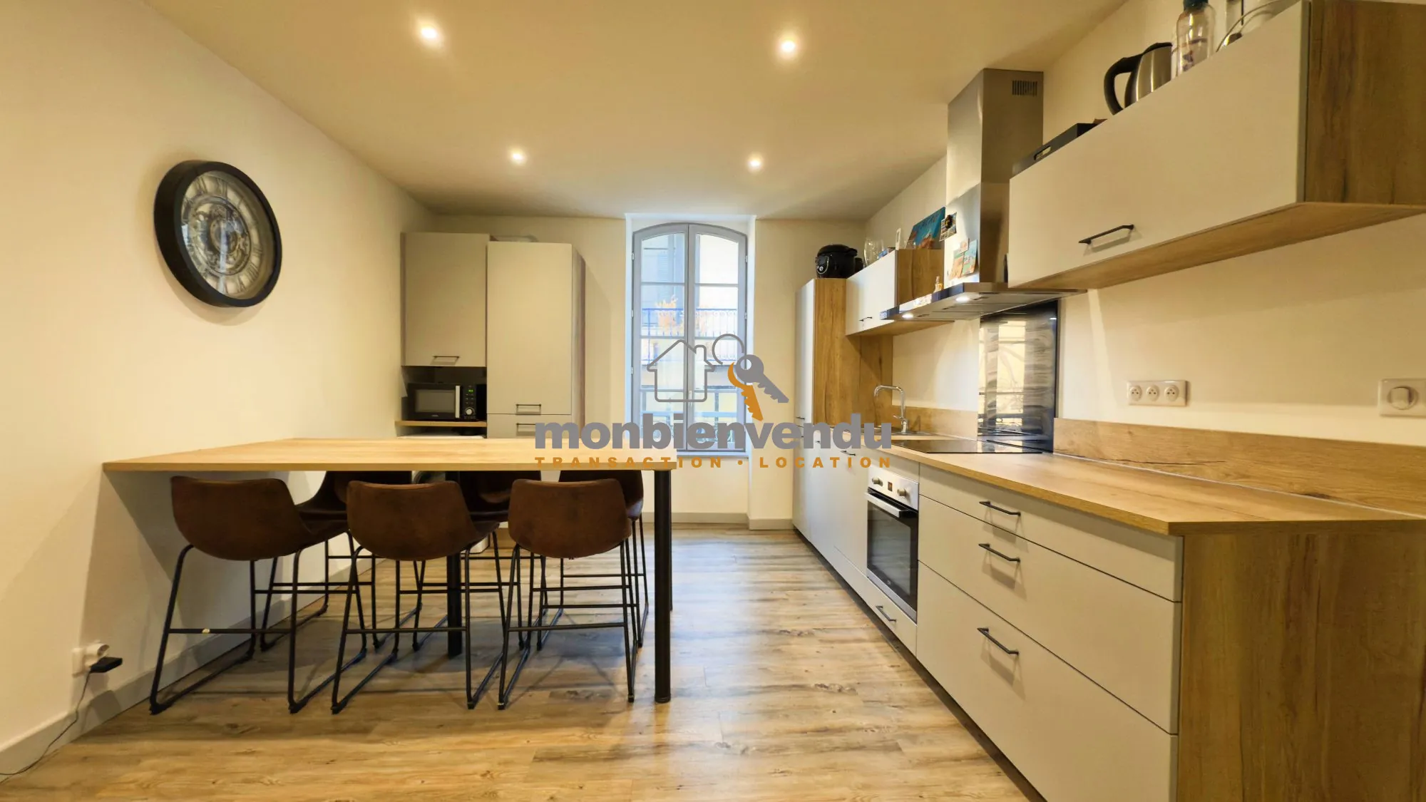 Appartement rénové de 92m² avec 3 chambres à Aurillac