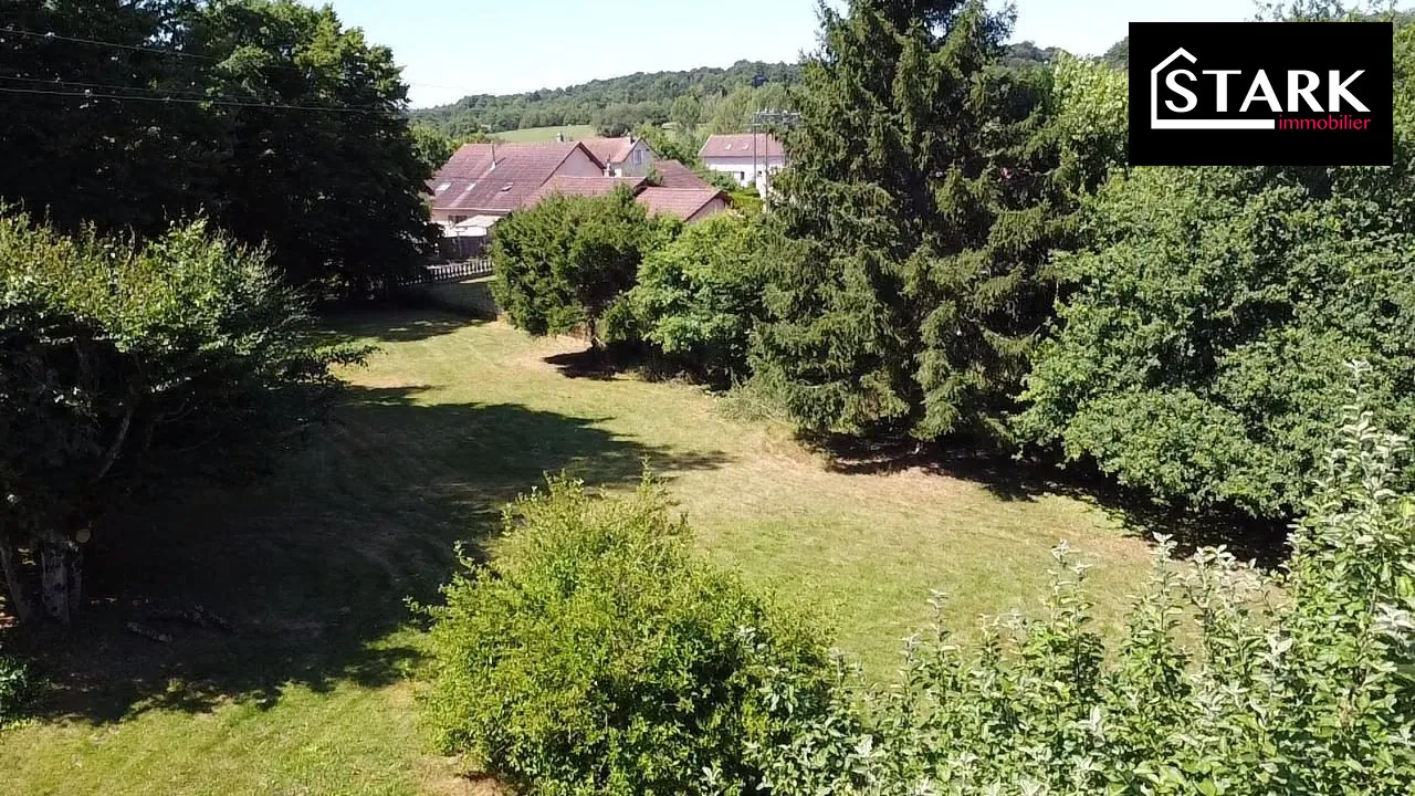 Terrain constructible de 1319 m² à ÉCHAVANNE - Cadre paisible et proche des grandes villes 