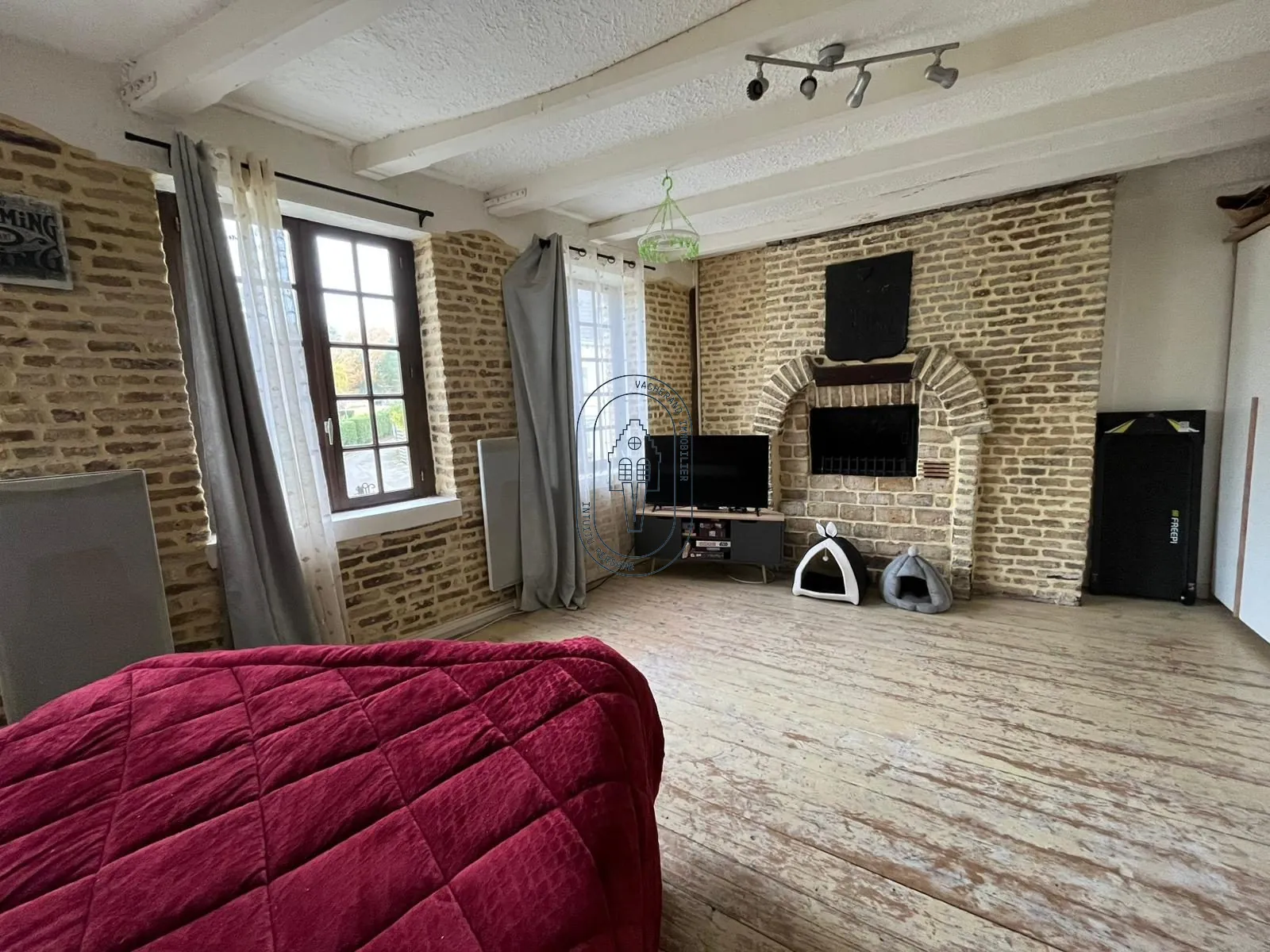 Maison mitoyenne de 88 m² avec 3 chambres, location en cours à Bergues