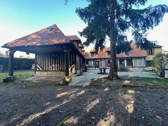 Longère normande à rénover proche Lisieux avec grand potentiel