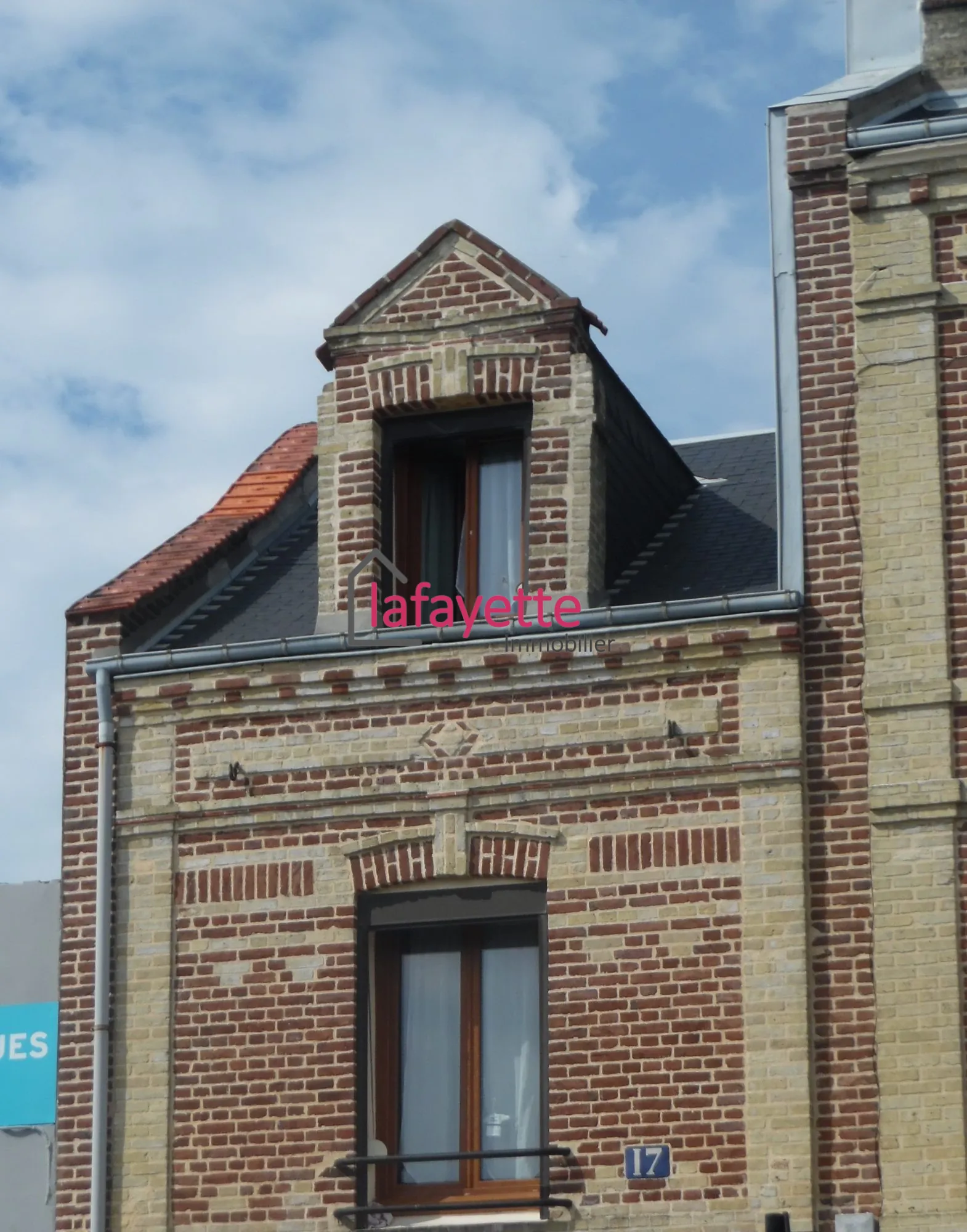 À vendre maison de ville rénovée dans le quartier Saint Nicolas au Havre 