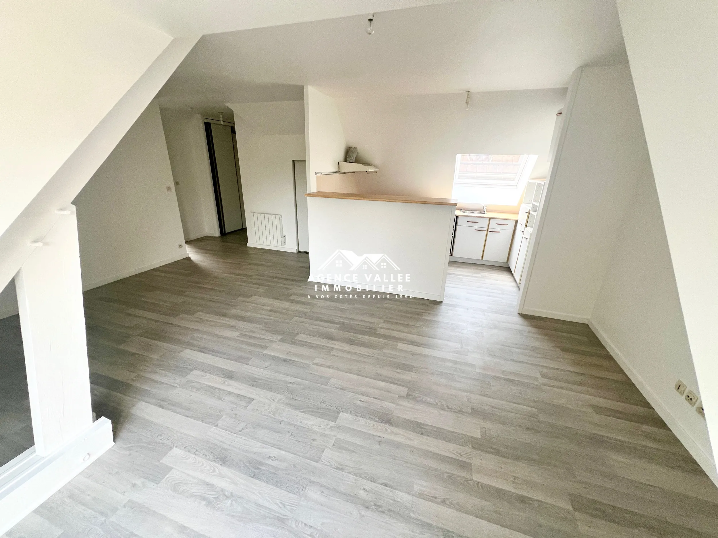 Appartement 2 pièces 67m² avec parking et cave à Saint-Germain-lès-Corbeil