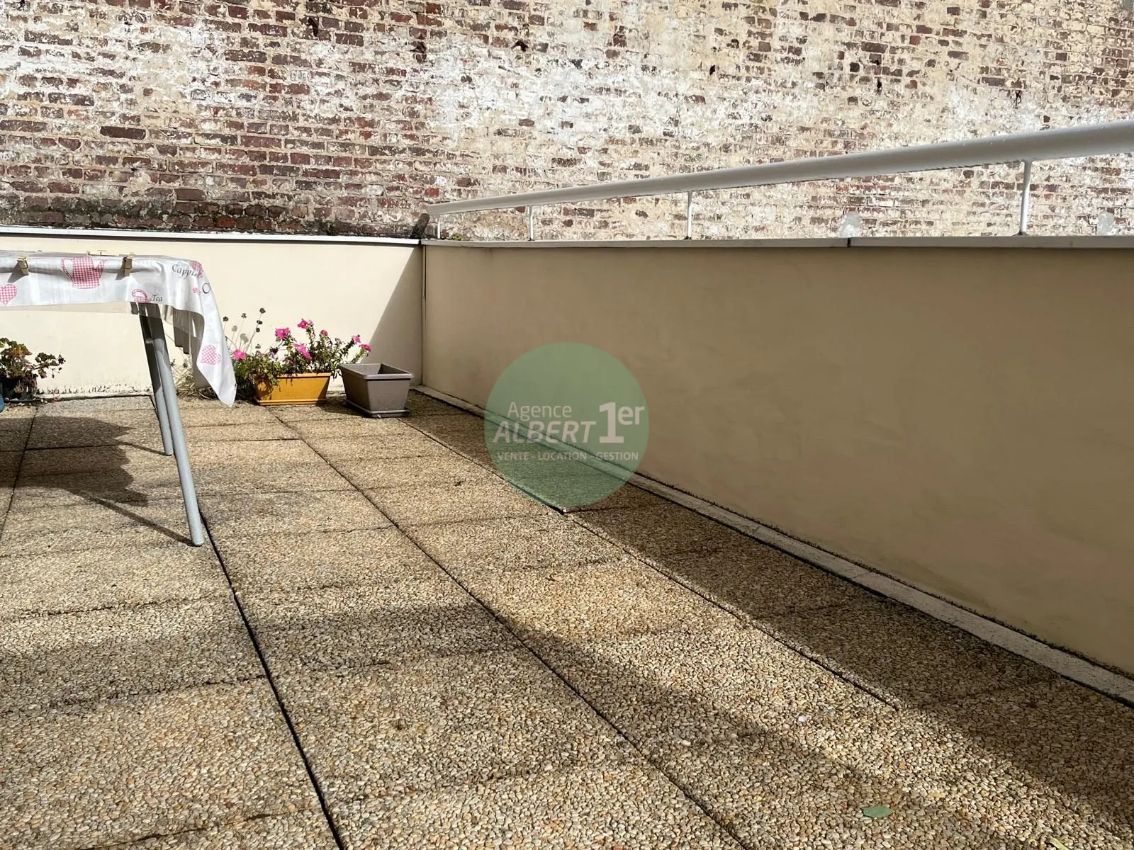 Appartement F2 avec terrasse au Havre proche centre Coty