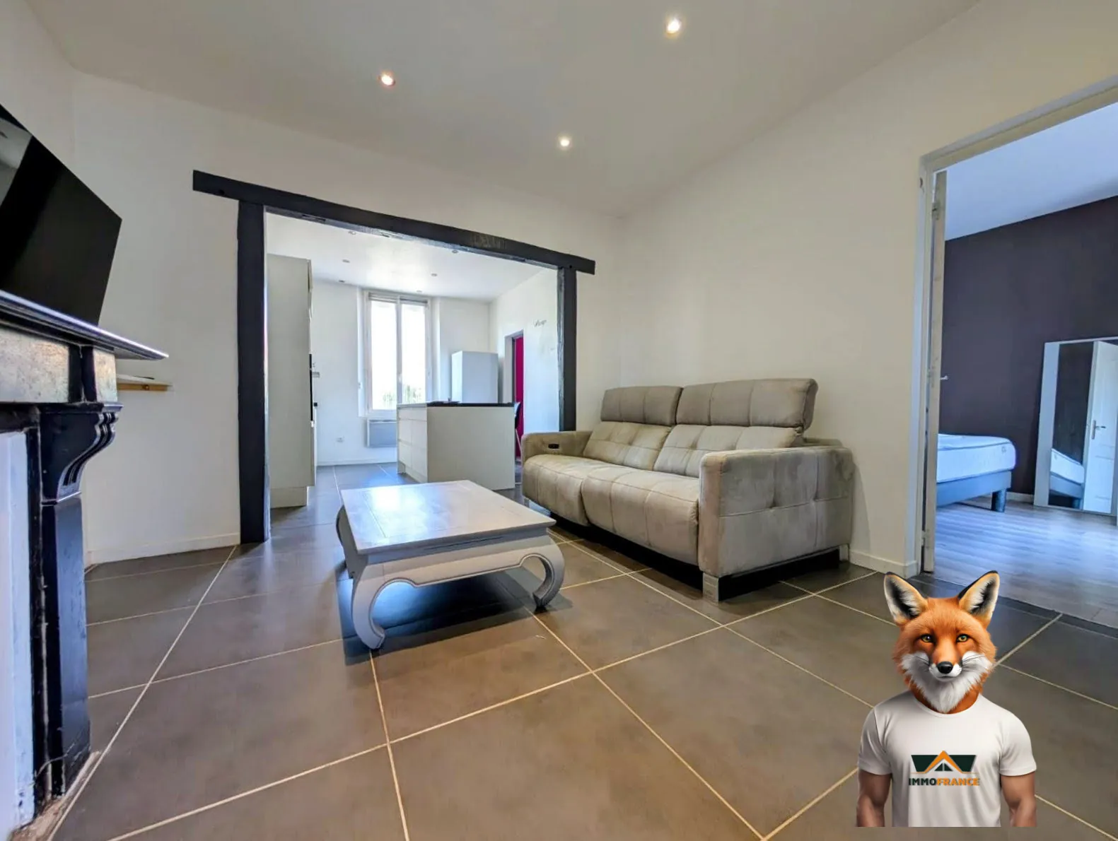 Appartement en rez-de-jardin de 54 m² avec terrasse et stationnement à Troyes