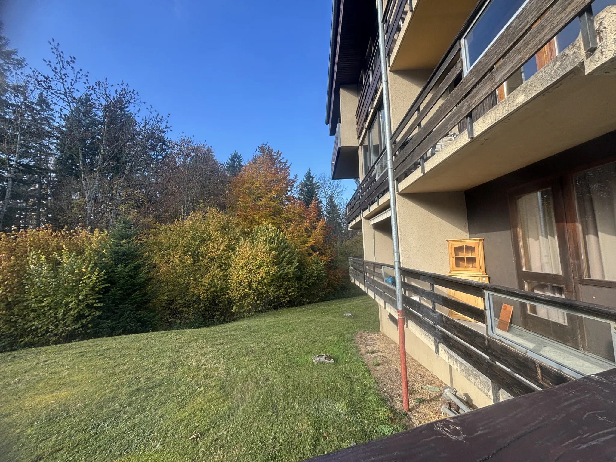Studio à vendre à Malbuisson avec balcon, cave et emplacements de stationnement
