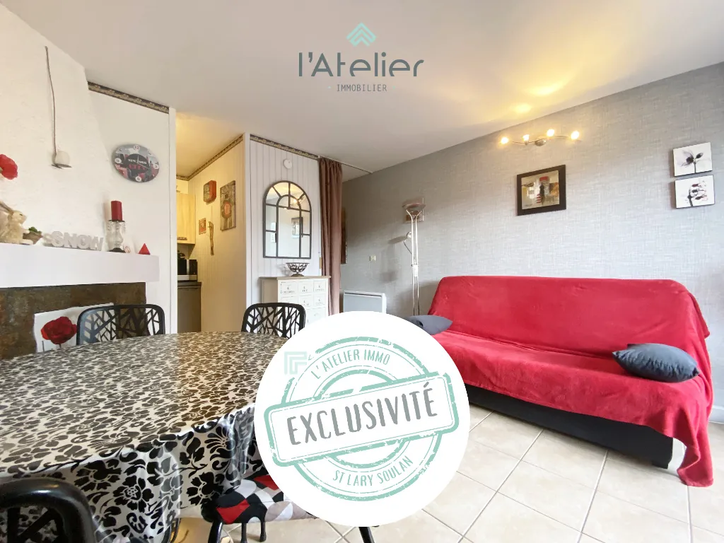 Studio skis aux pieds à Saint Lary Soulan, secteur Pla d’Adet