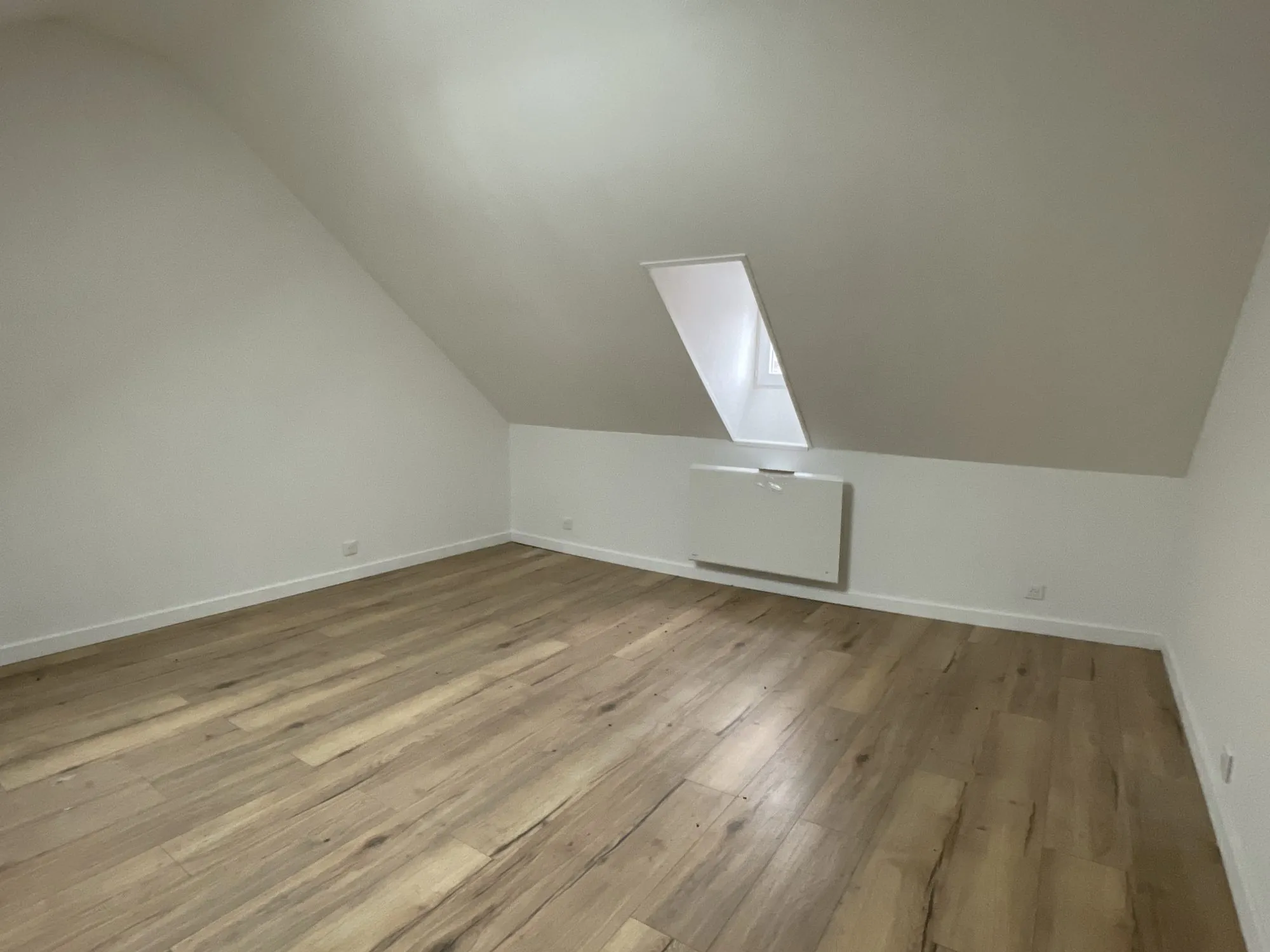 Appartement 3 pièces en duplex à vendre à Beaune, centre-ville historique