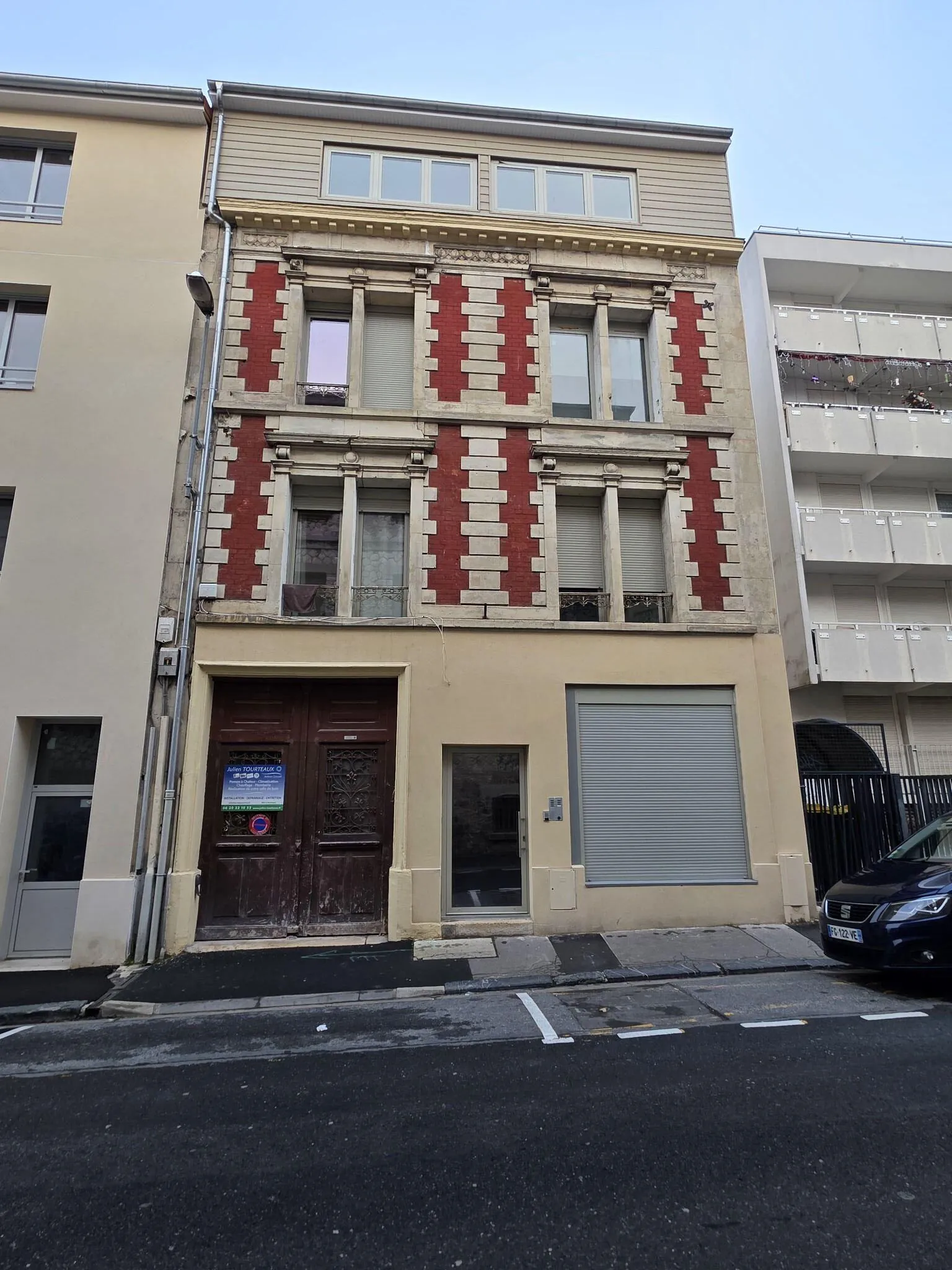 Ensemble immobilier à Reims avec deux appartements loués et rentabilité immédiate