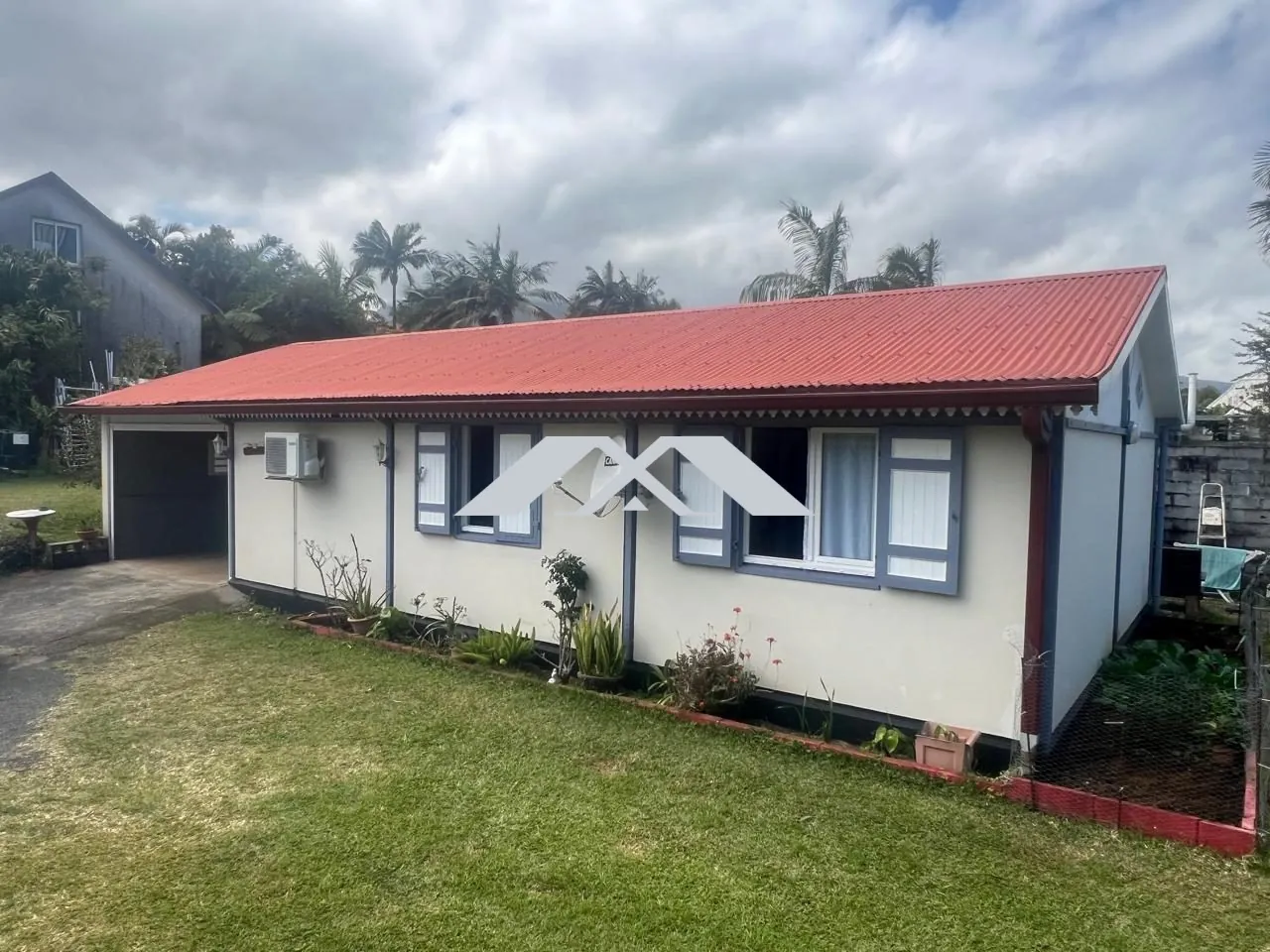 Villa F3 en bois de 125 m² à Saint-Joseph, sans travaux, proche centre-ville