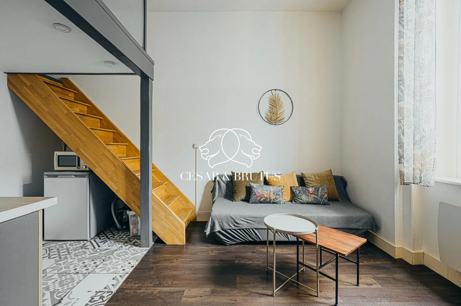 Studio meublé à Lyon près du métro Valmy, parfait pour investissement ou résidence principale