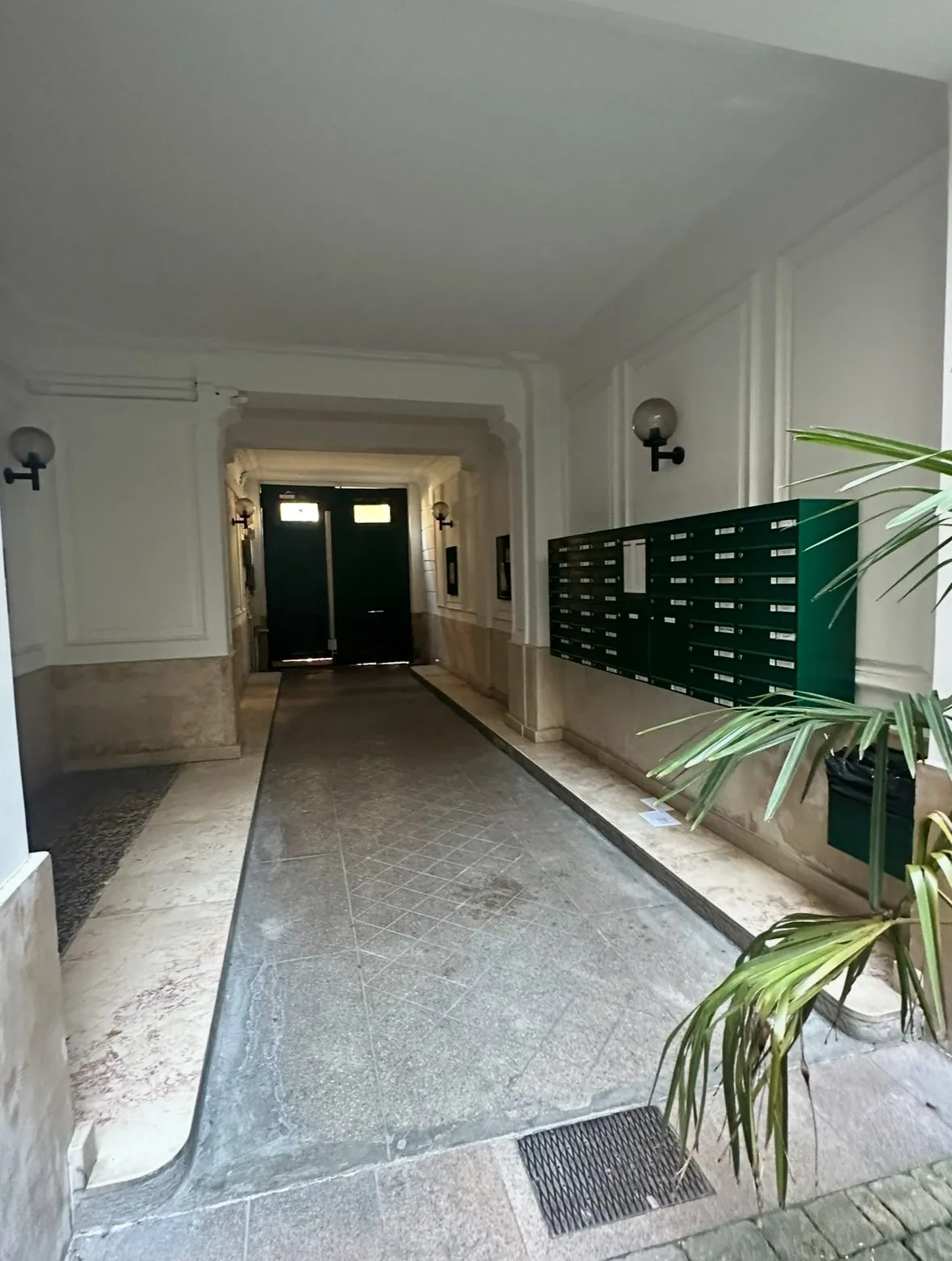 Studio de 17 m² à vendre dans le 18e à Paris - Opportunité d'investissement locatif 