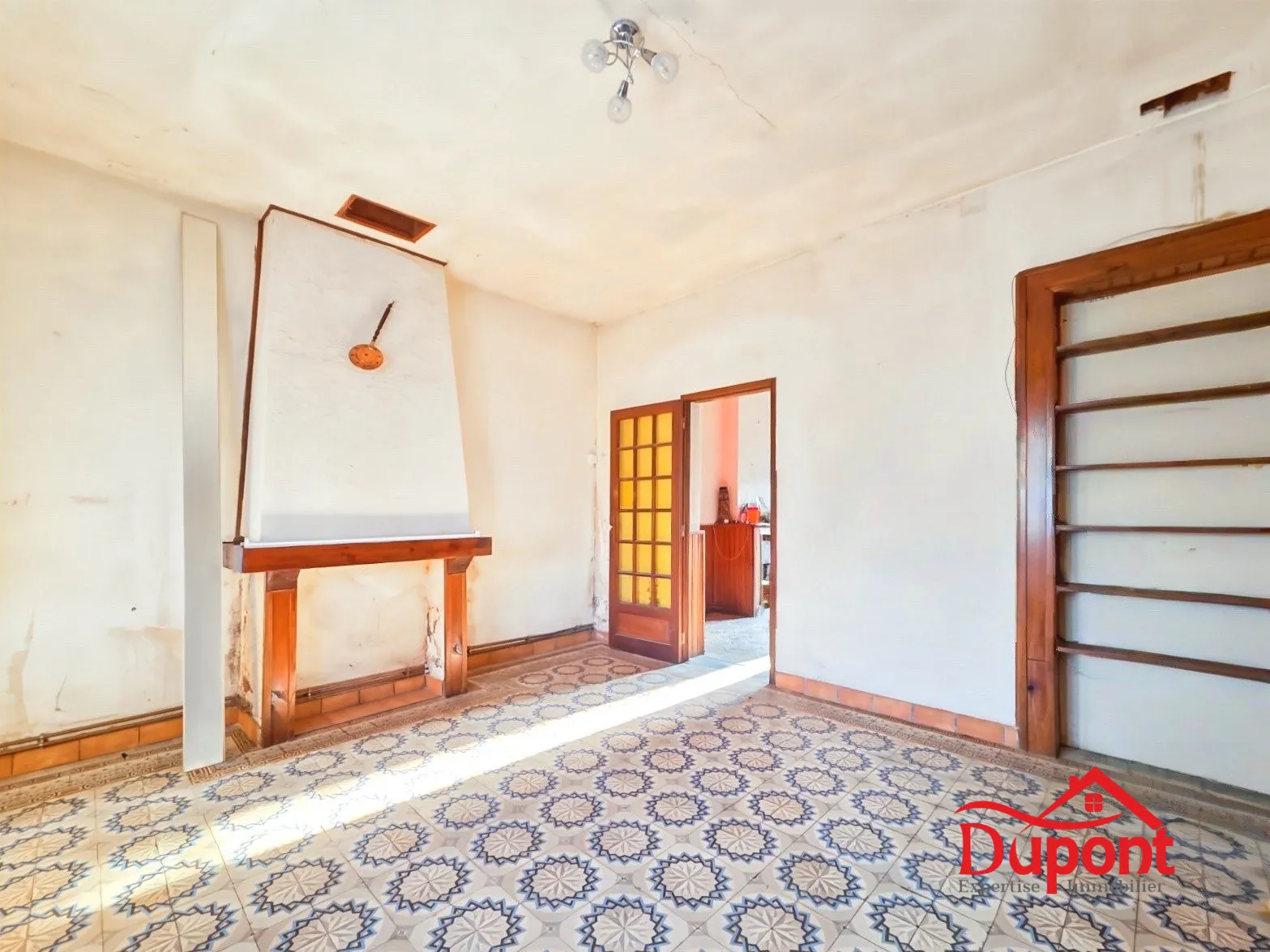 Maison mitoyenne à rénover avec jardin à Maretz - 117 m²