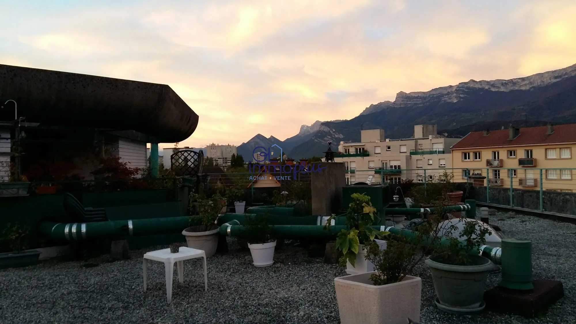 Spacieux appartement T5 duplex avec terrasse à Grenoble 38100 