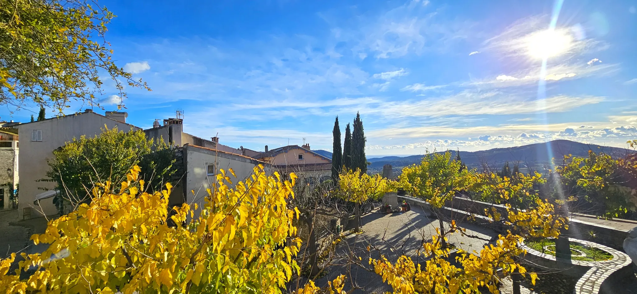 Studio à vendre au Castellet avec terrasse et vue dégagée - Opportunité rare