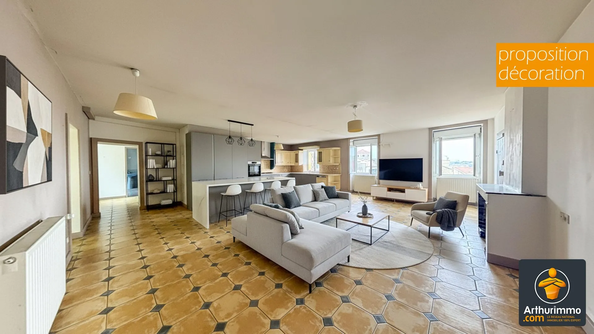 Appartement lumineux de 150 m² en dernier étage à Brignais