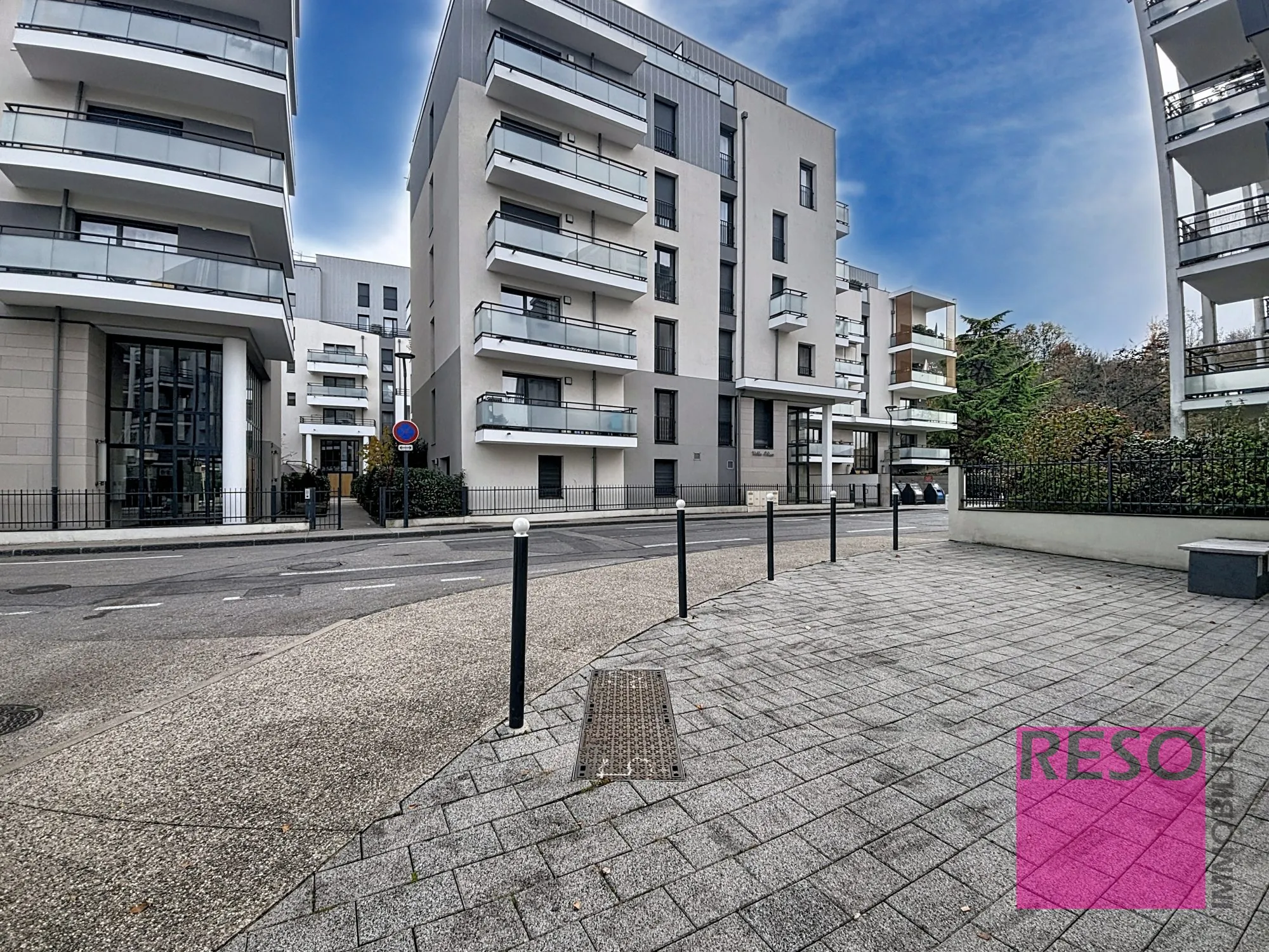 Studio moderne avec garage à Saint-Julien-en-Genevois – Idéal primo-accédant ou investisseur