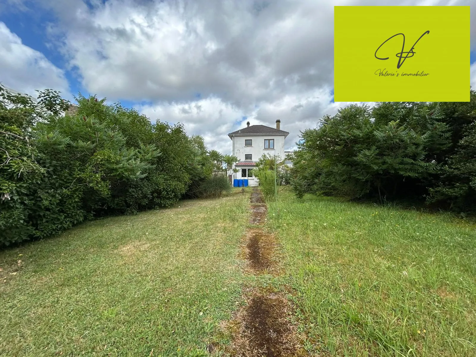 Maison individuelle en impasse à Rosbruck avec jardin de 8 ares 