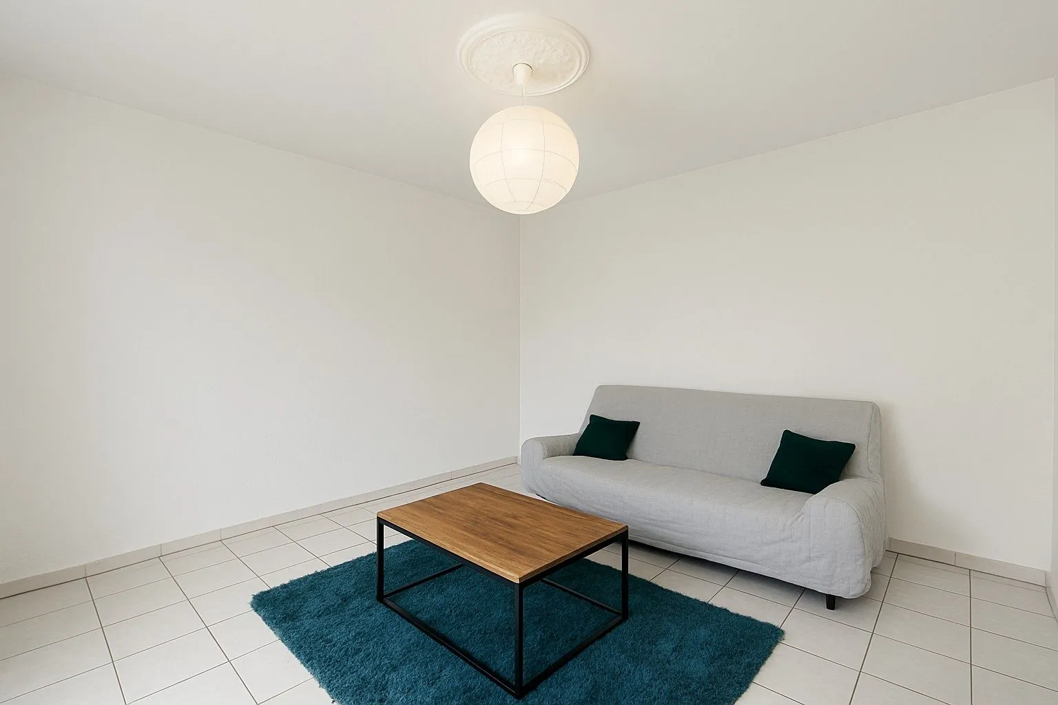 Appartement T4 à vendre à Les Clayes-sous-Bois, 68,66 m² avec parking et cave 
