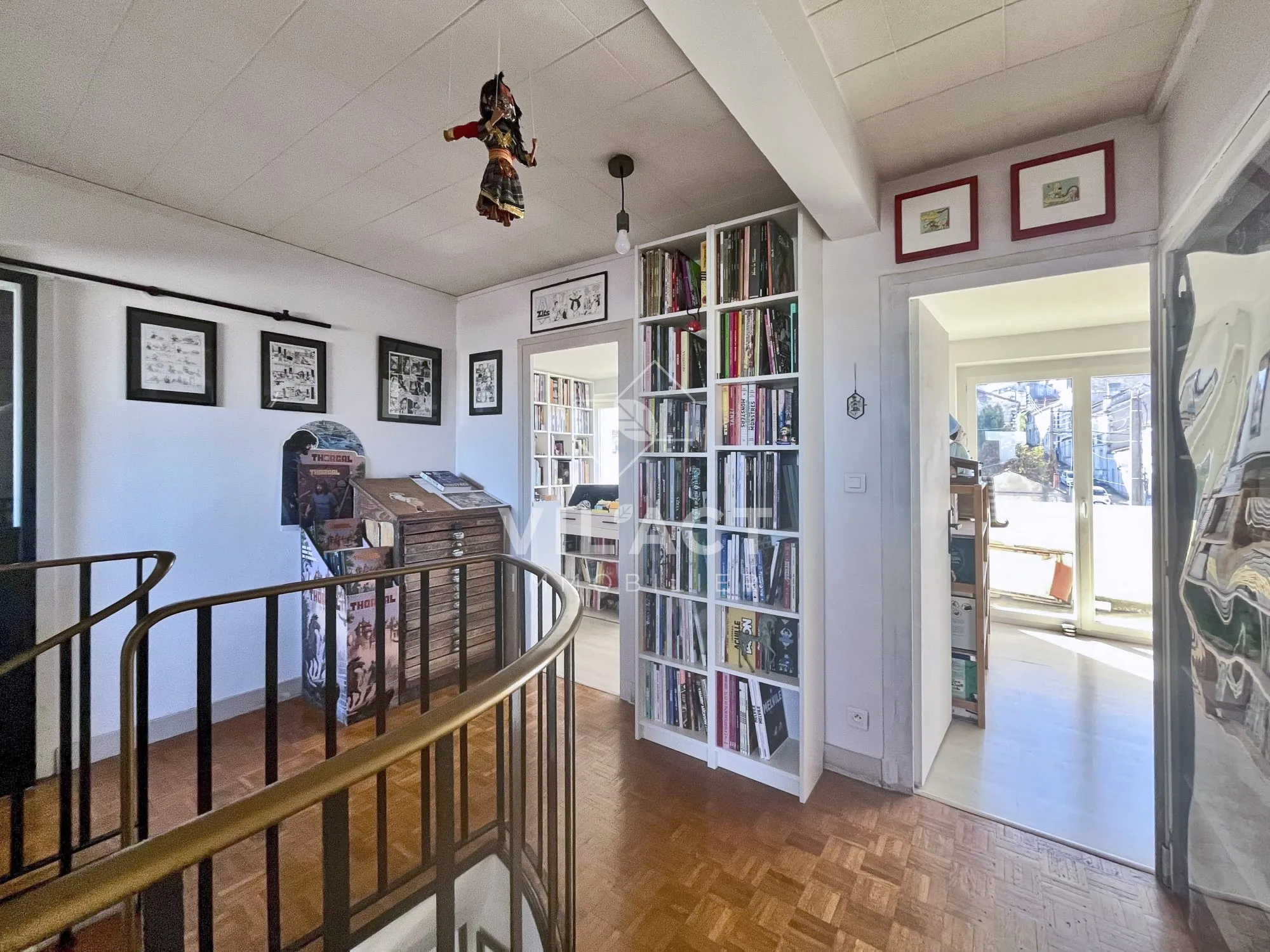 Bel appartement T5 avec balcons, terrasse et cave à Angoulême – Excellente localisation