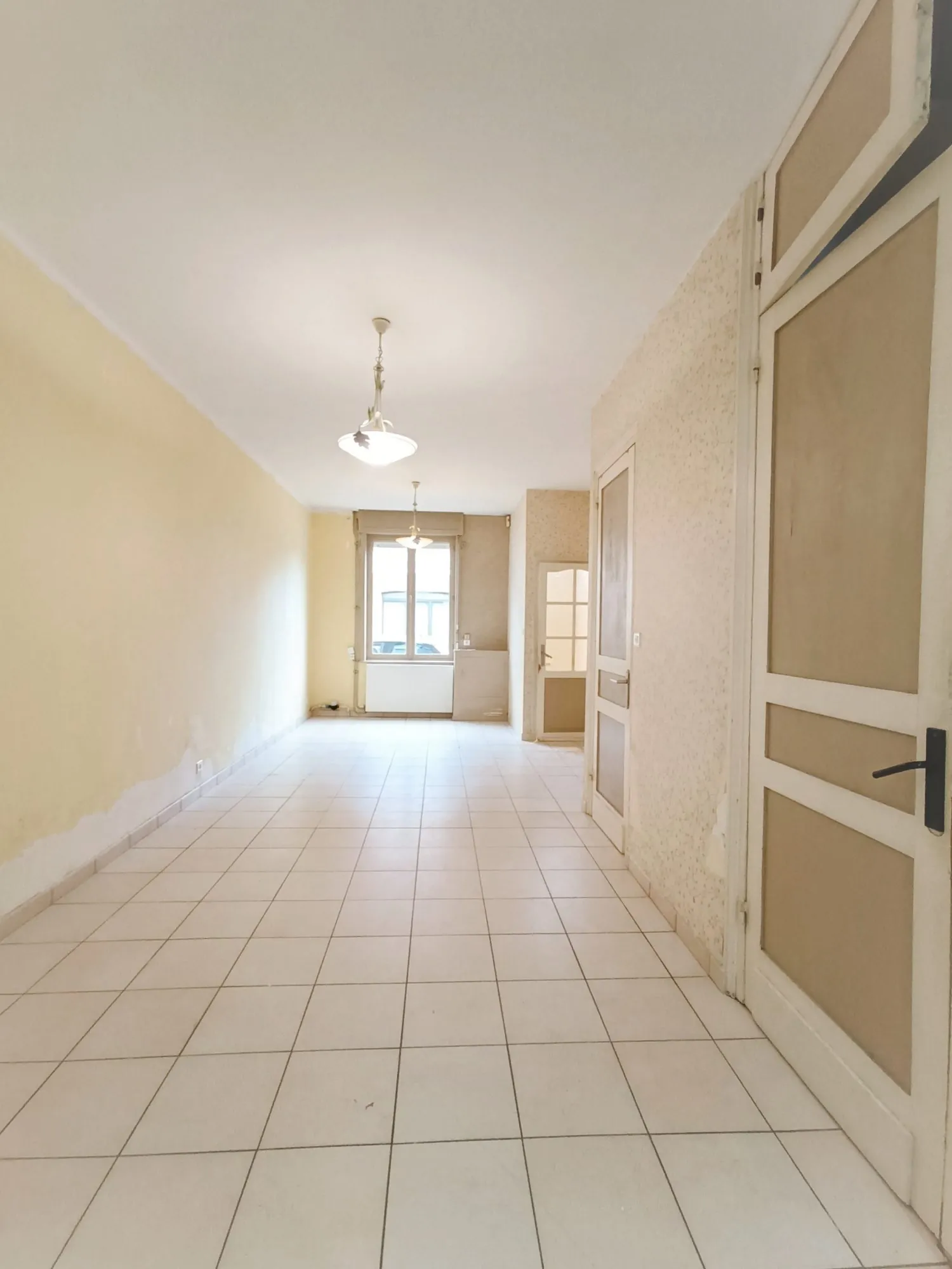 Maison 4 chambres à Tourcoing avec extérieur, bon rapport qualité-prix