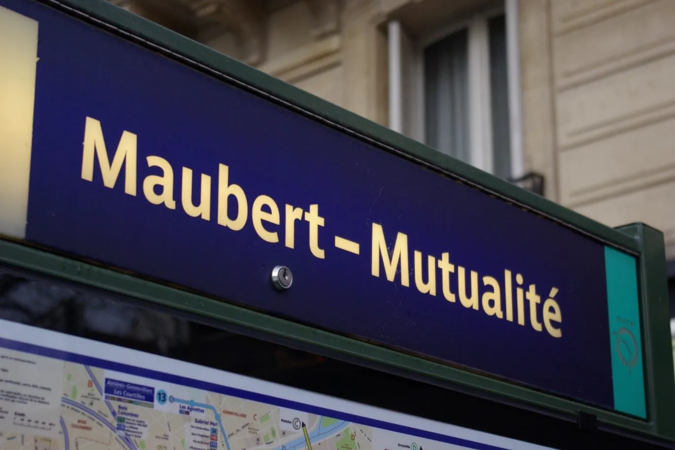 Fonds de restauration rapide et pizzeria à vendre à Maubert Mutualité Paris 75005