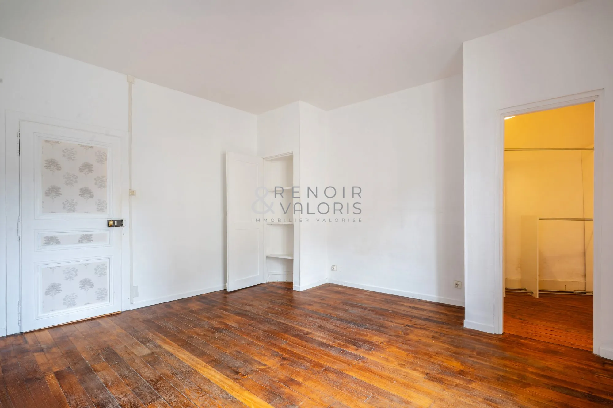 Appartement à rafraîchir avec deux chambres à Nancy près de la Place des Vosges 