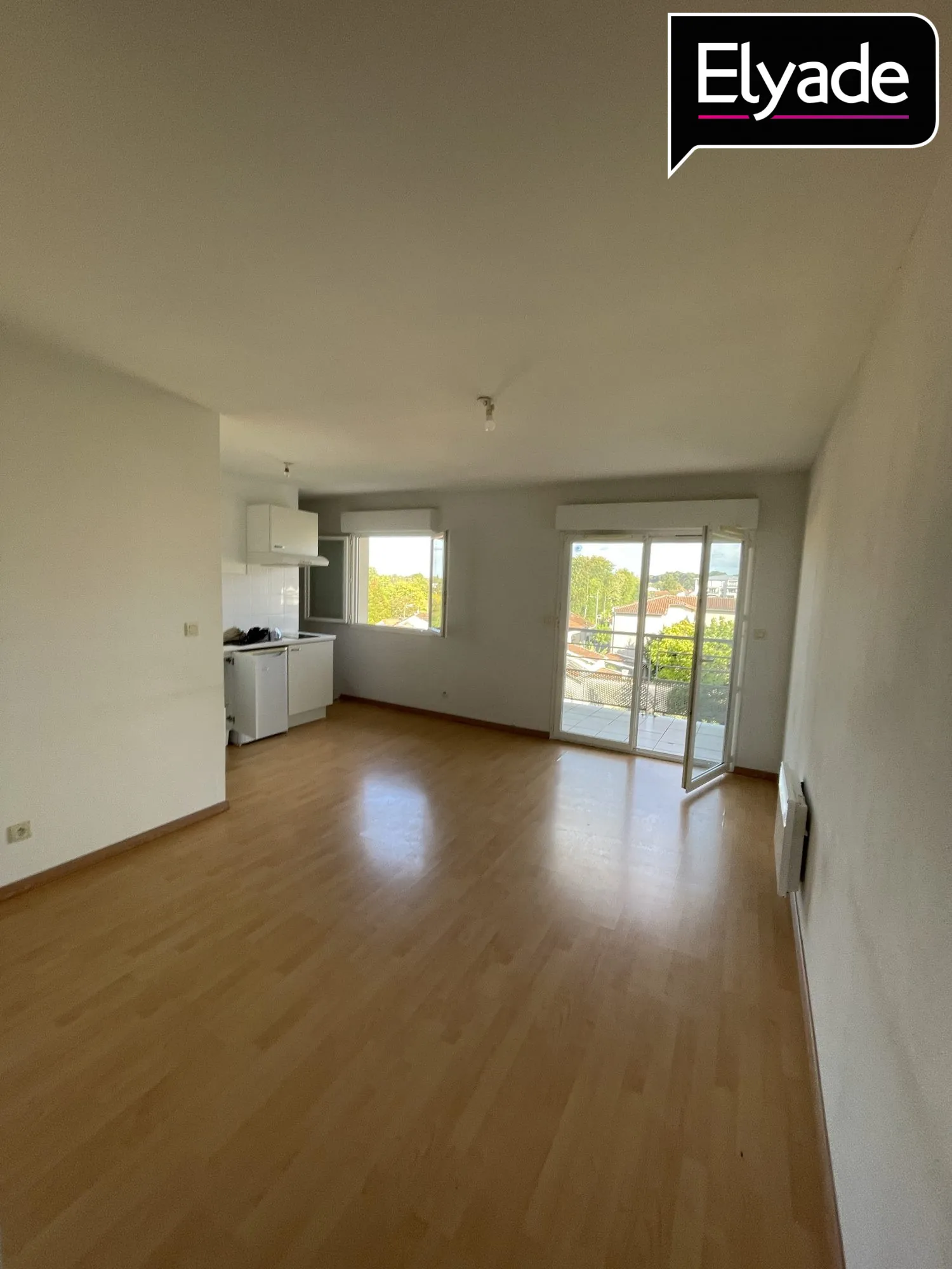 A vendre T2 lumineux avec balcon et parking à Mont-de-Marsan 40000