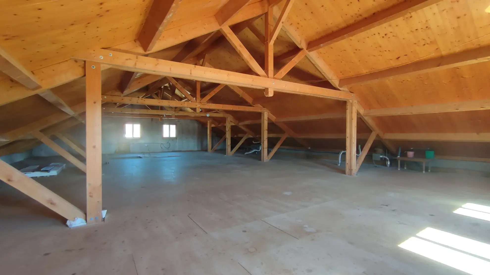 À vendre appartement de 250 m² à Les Fins, à aménager selon vos envies