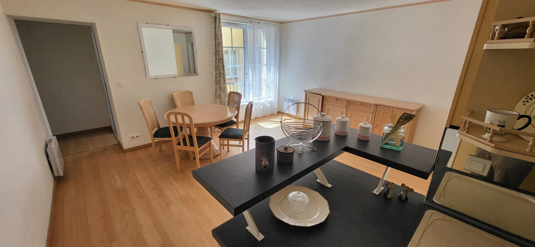 Appartement F3 en centre-ville de Dieppe avec ascenseur - Investissement ou résidence 