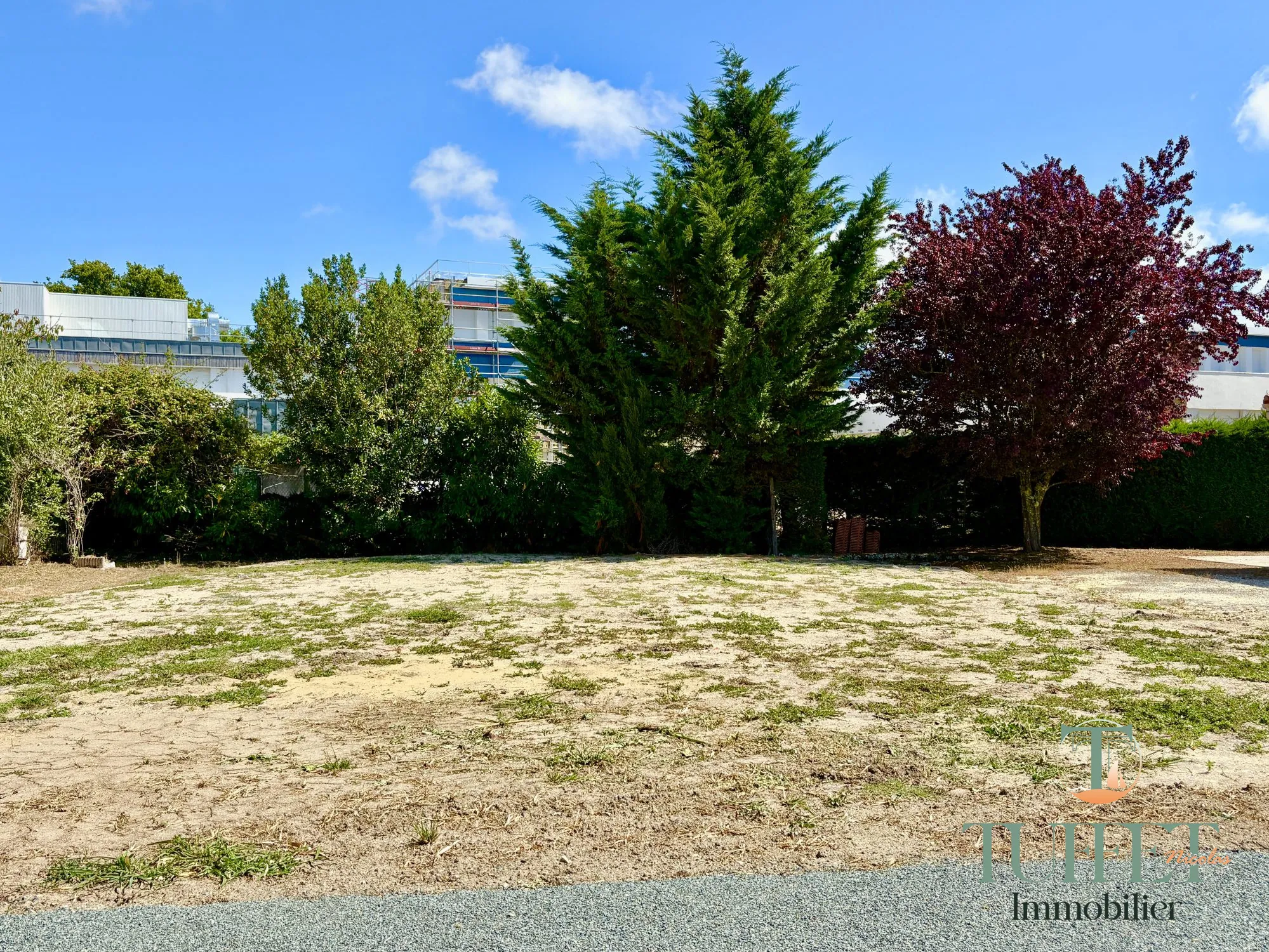 Terrain constructible de 355m² à La Tremblade, emplacement privilégié