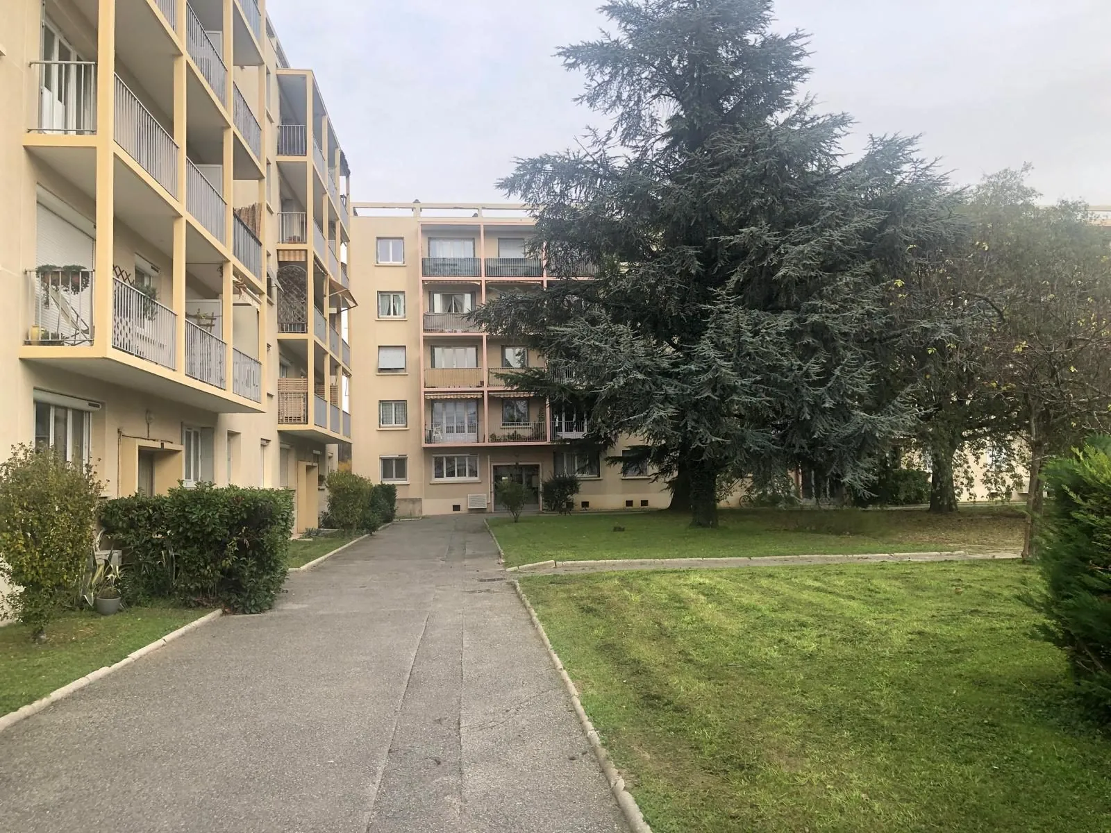 A vendre appartement 3 pièces à Bourg-lès-Valence - 58 m² avec balcon