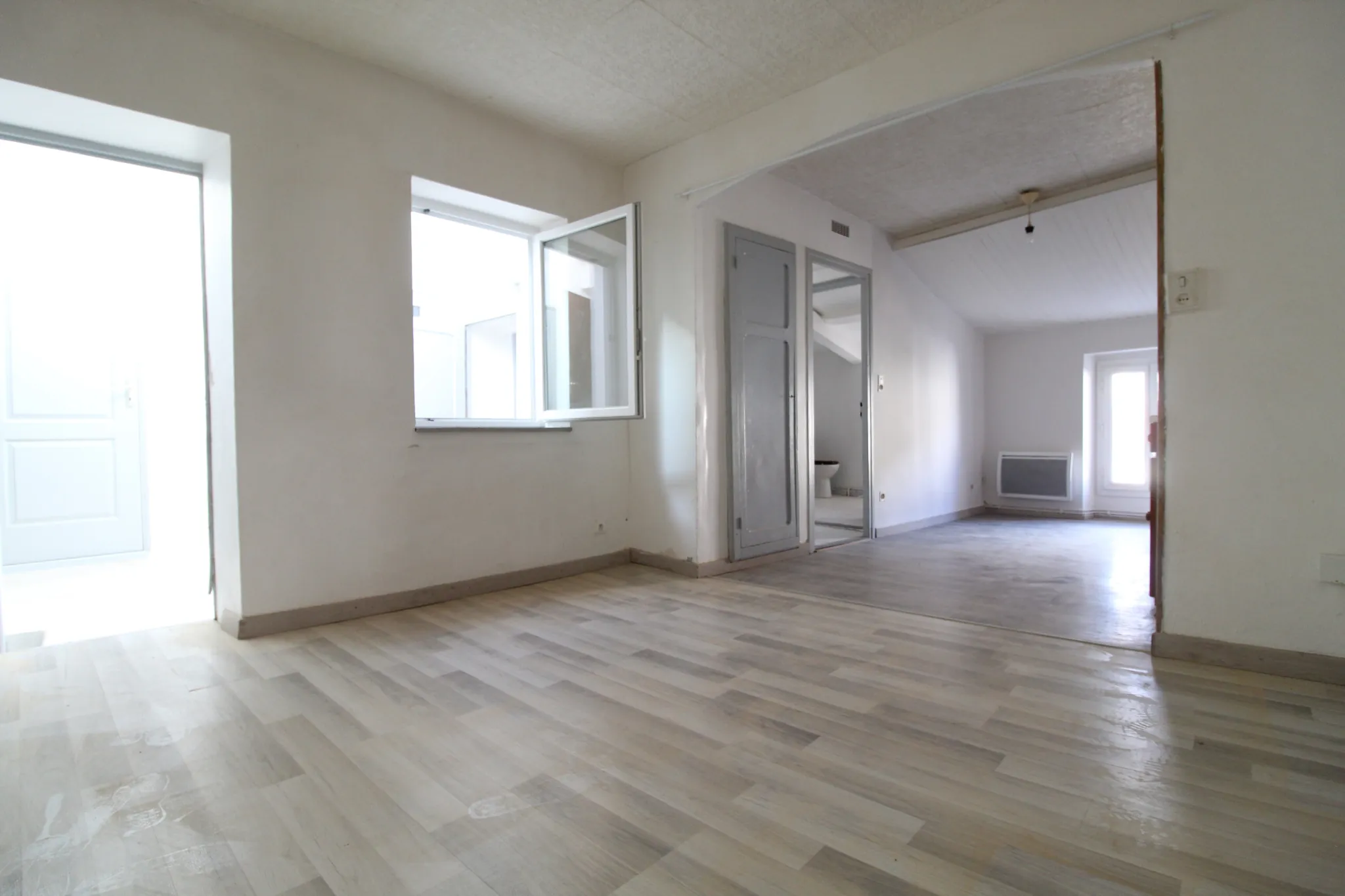Appartement Type 2 bis de 50 m² avec Grenier et Cave à Saint-Affrique
