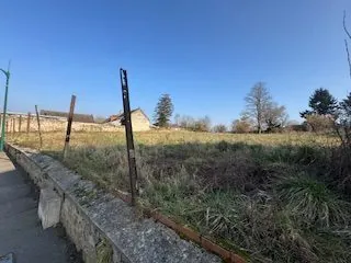 Terrain constructible de 2100 m² à Ciry-Salsogne, proche Soissons 