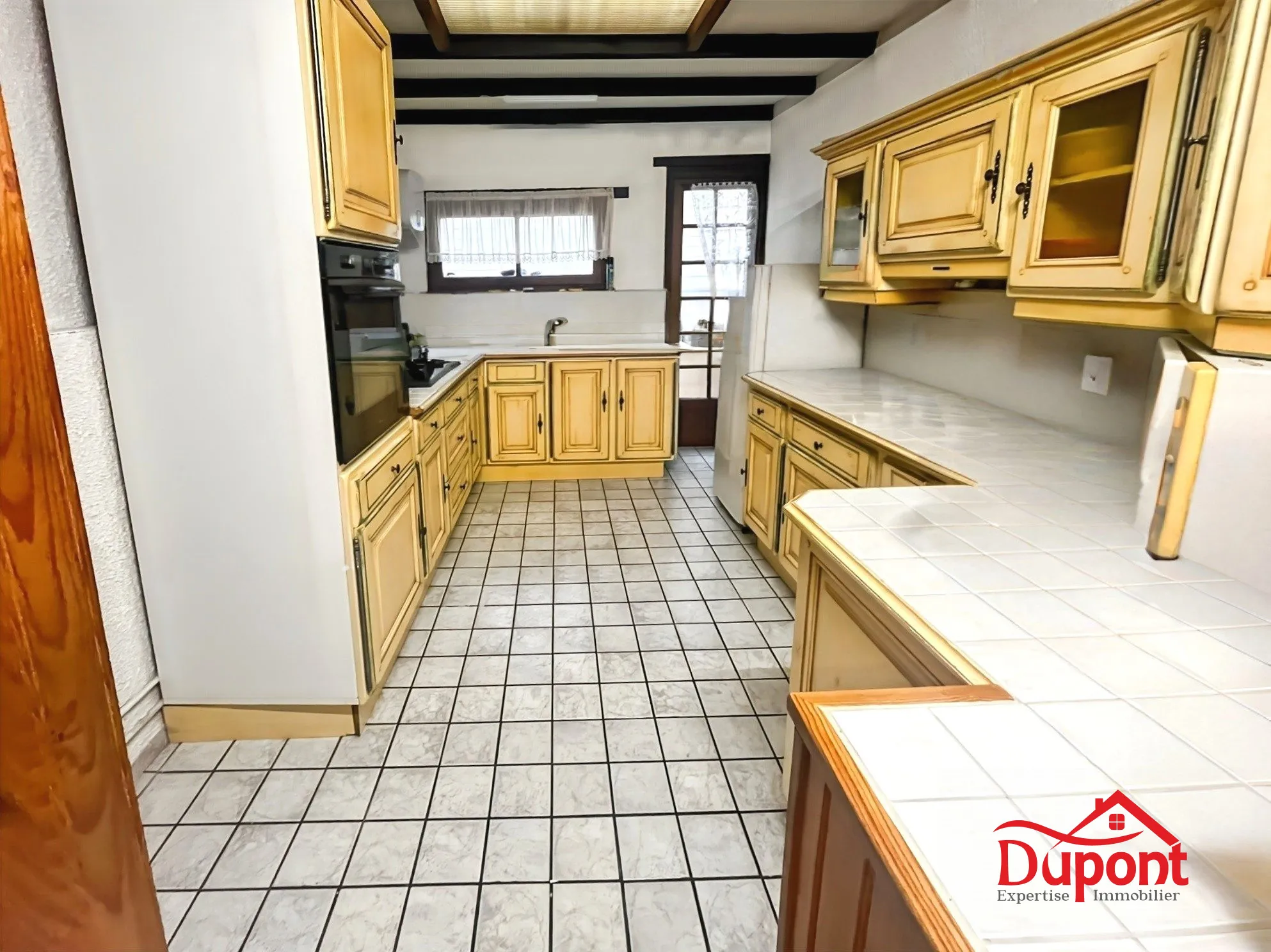 Maison à rénover de 119 m² à Caudry avec potentiel et proximité des commodités