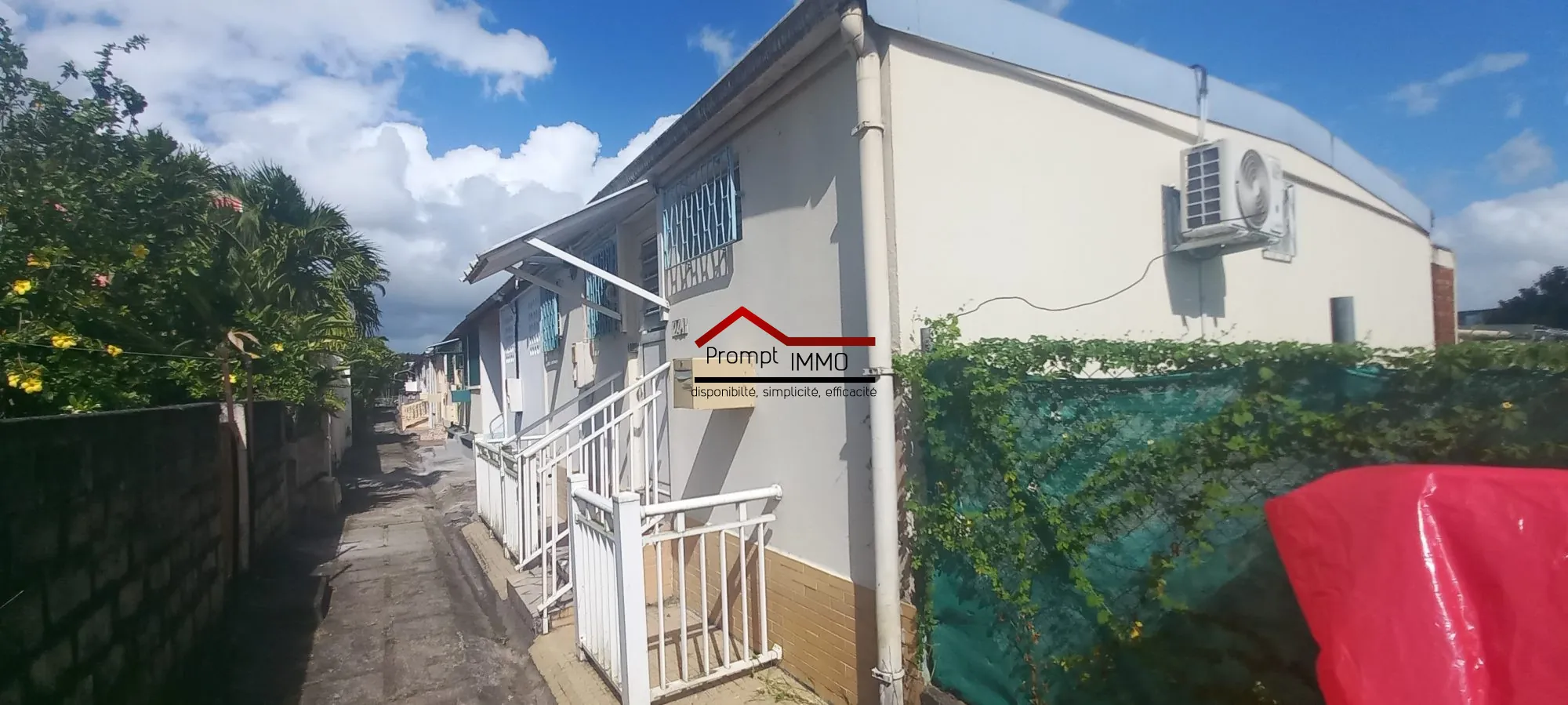 Maison T3 à Fort de France avec jardin, garage sécurisé et location en cours