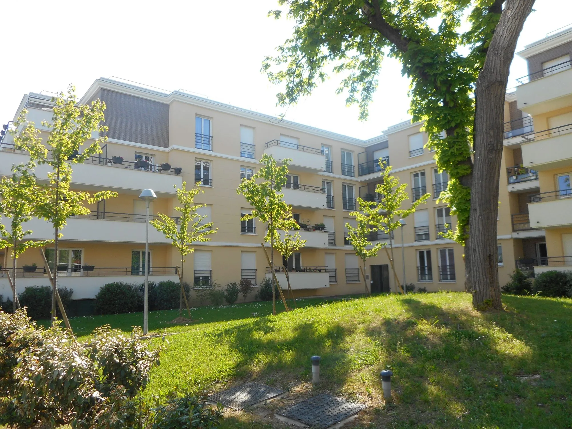 Magnifique appartement 2 pièces à Juvisy-sur-Orge avec balcon et parking